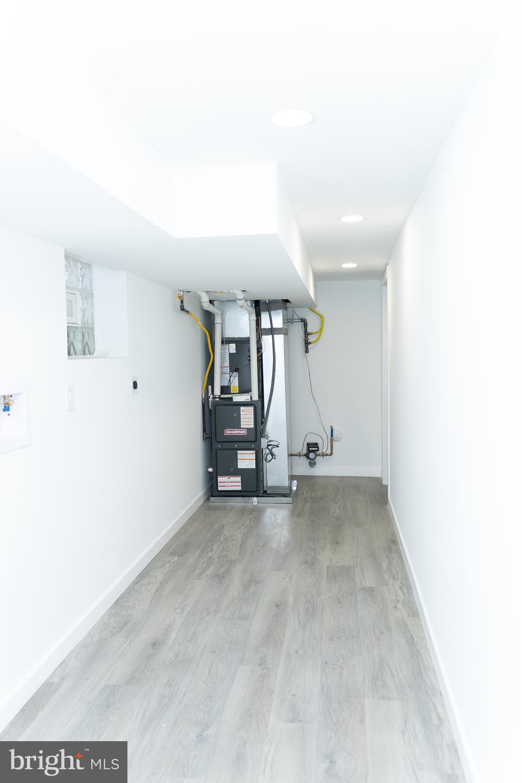 PHILADELPHIA - Residential