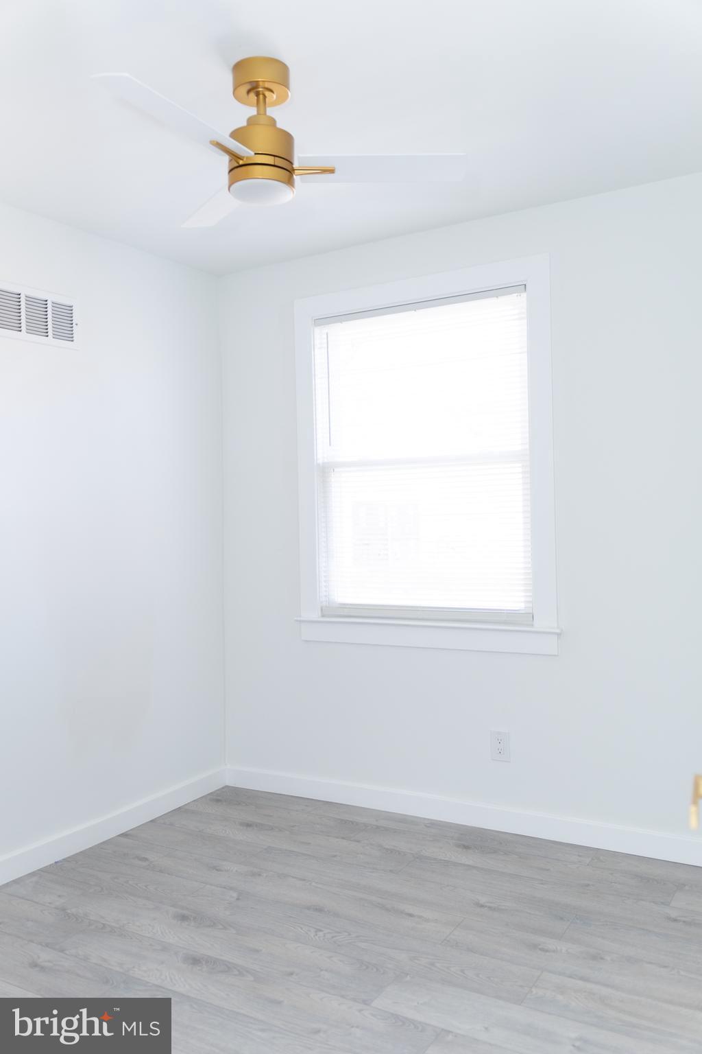 PHILADELPHIA - Residential