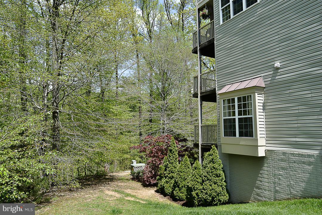 SYCAMORES AT VAN DORN - Residential Lease