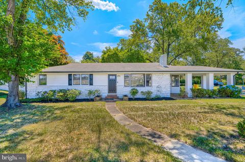 Homes For Rent - 520 White Oak Drive<br/> SEVERNA PARK, MD 21146