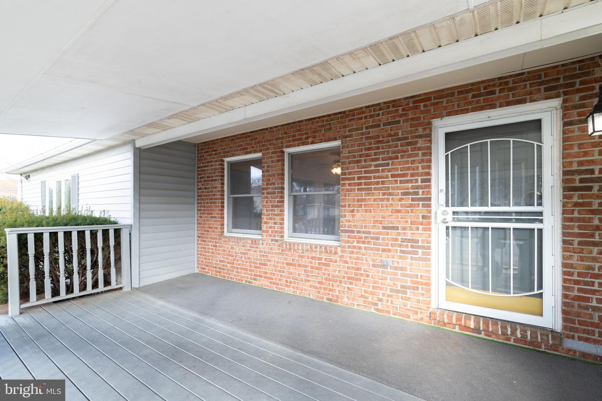 GREENBRIAR VILLAGE - Residential