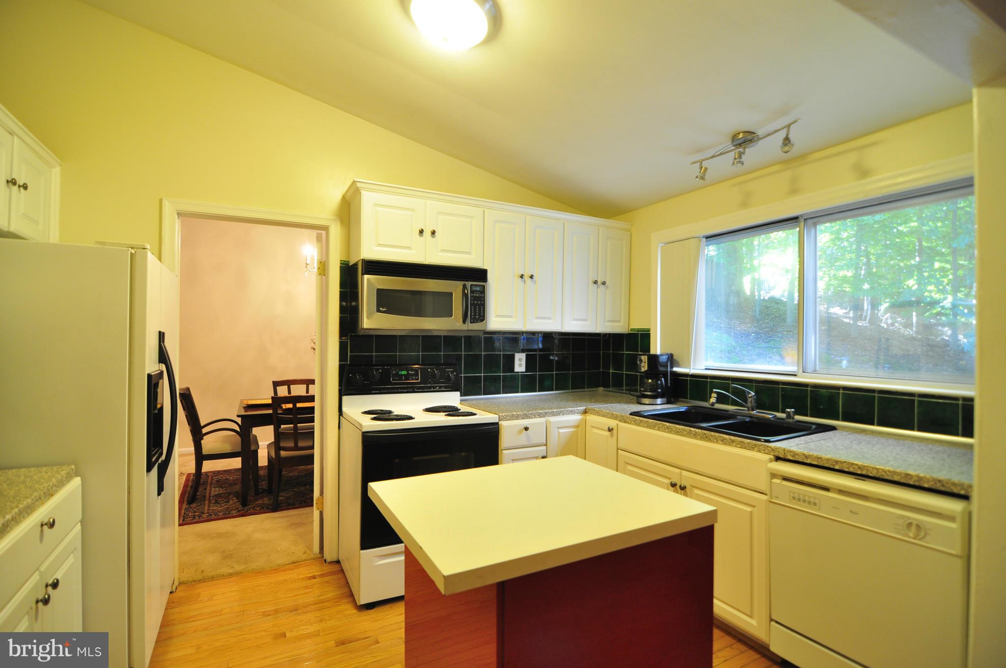 TANTALLON HILLS - Residential