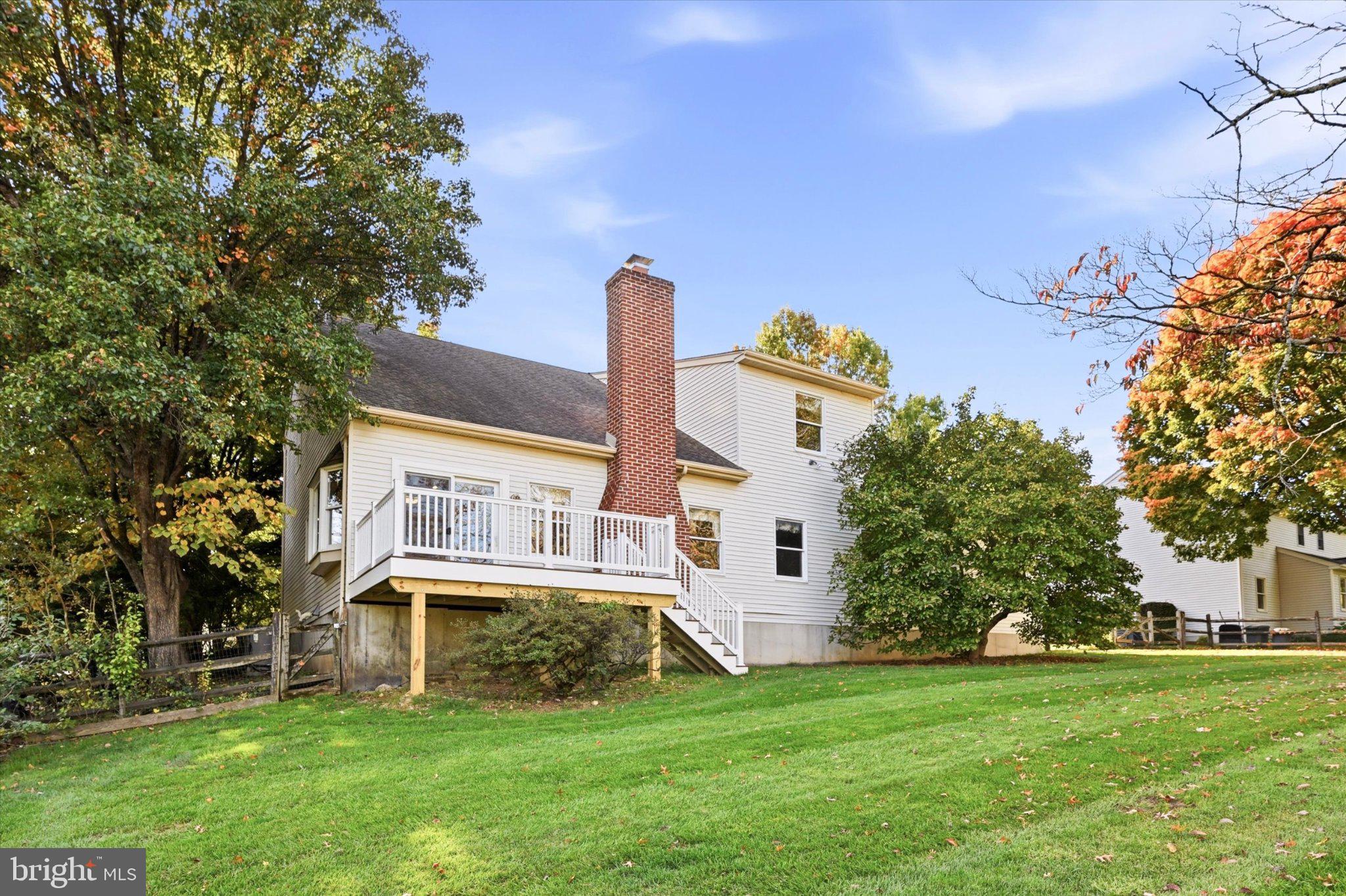 468 CREEKSIDE DRIVE