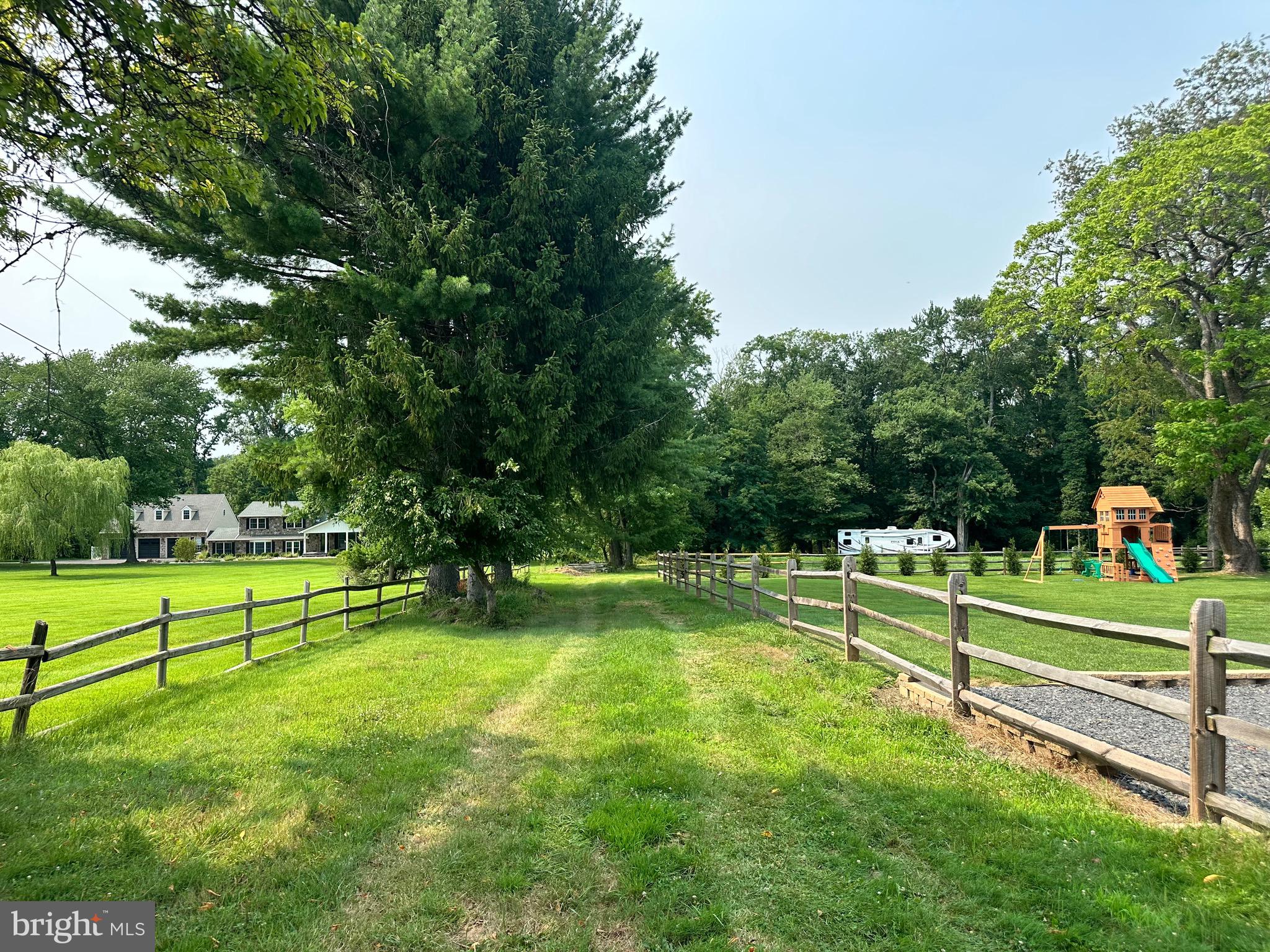 1442 Lot 1 OXFORD VALLEY RD