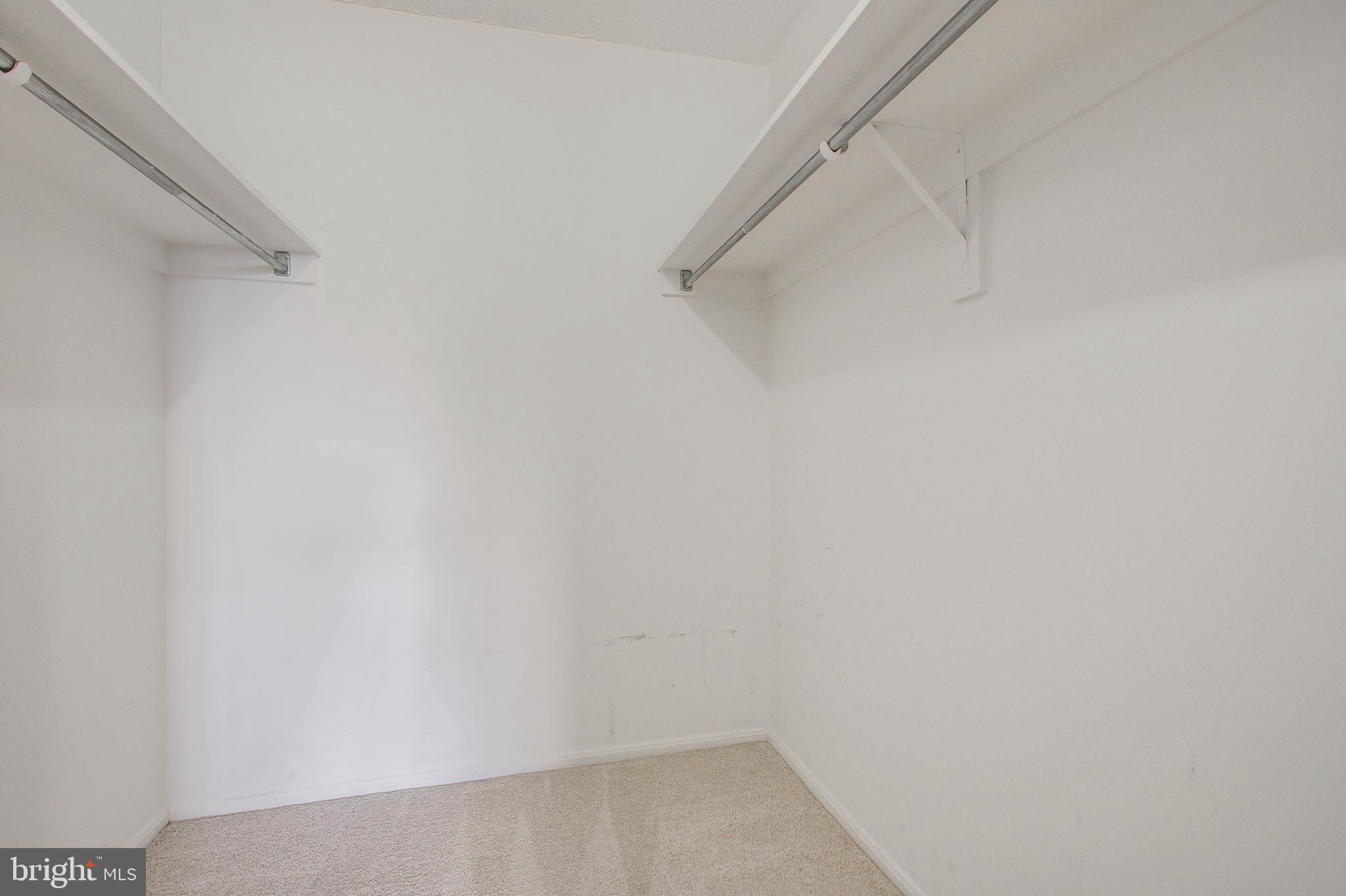 ROTONDA - Residential