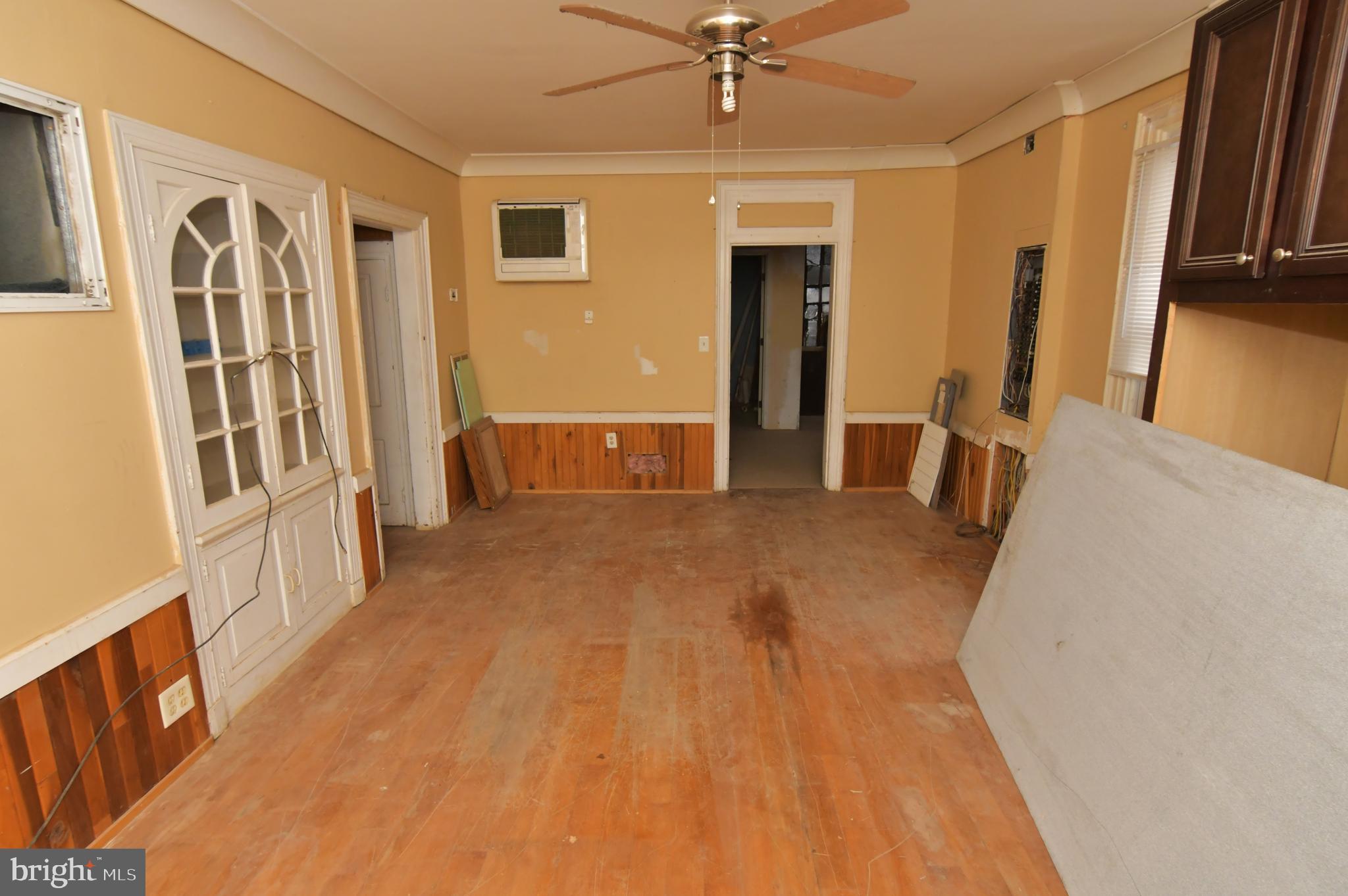 MARTINSBURG CITY - Residential