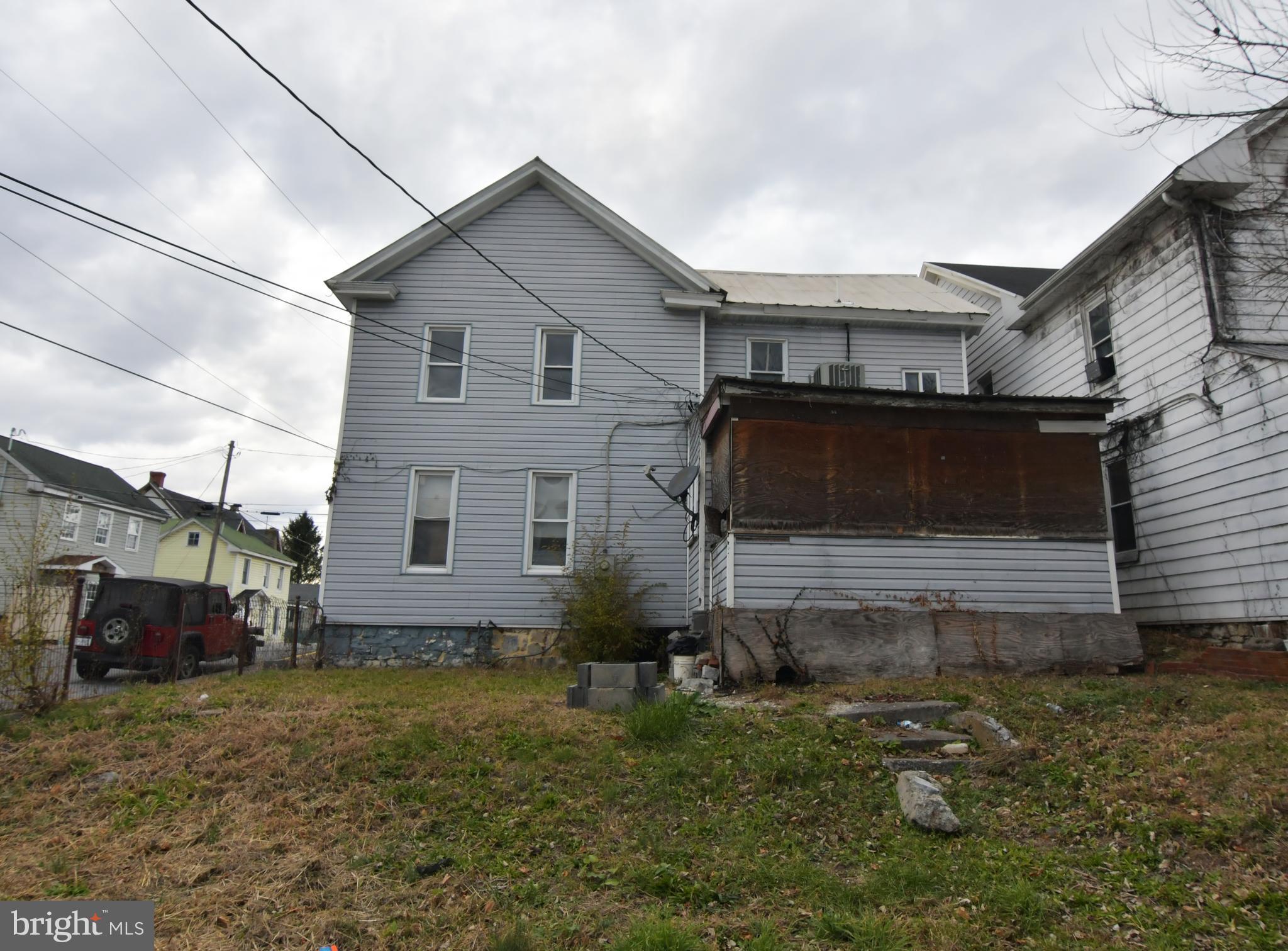 MARTINSBURG CITY - Residential