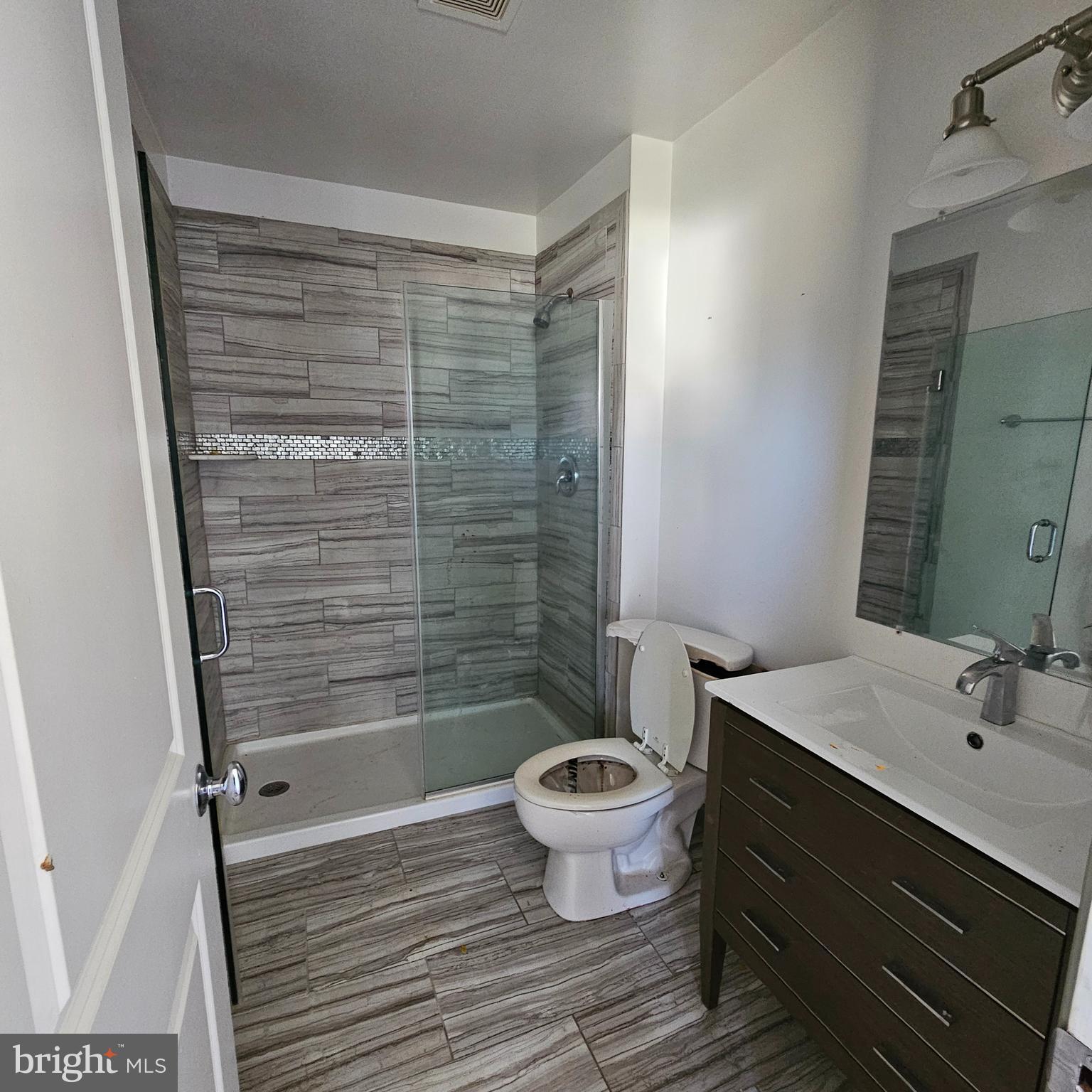 OLIVER BEACH - Residential