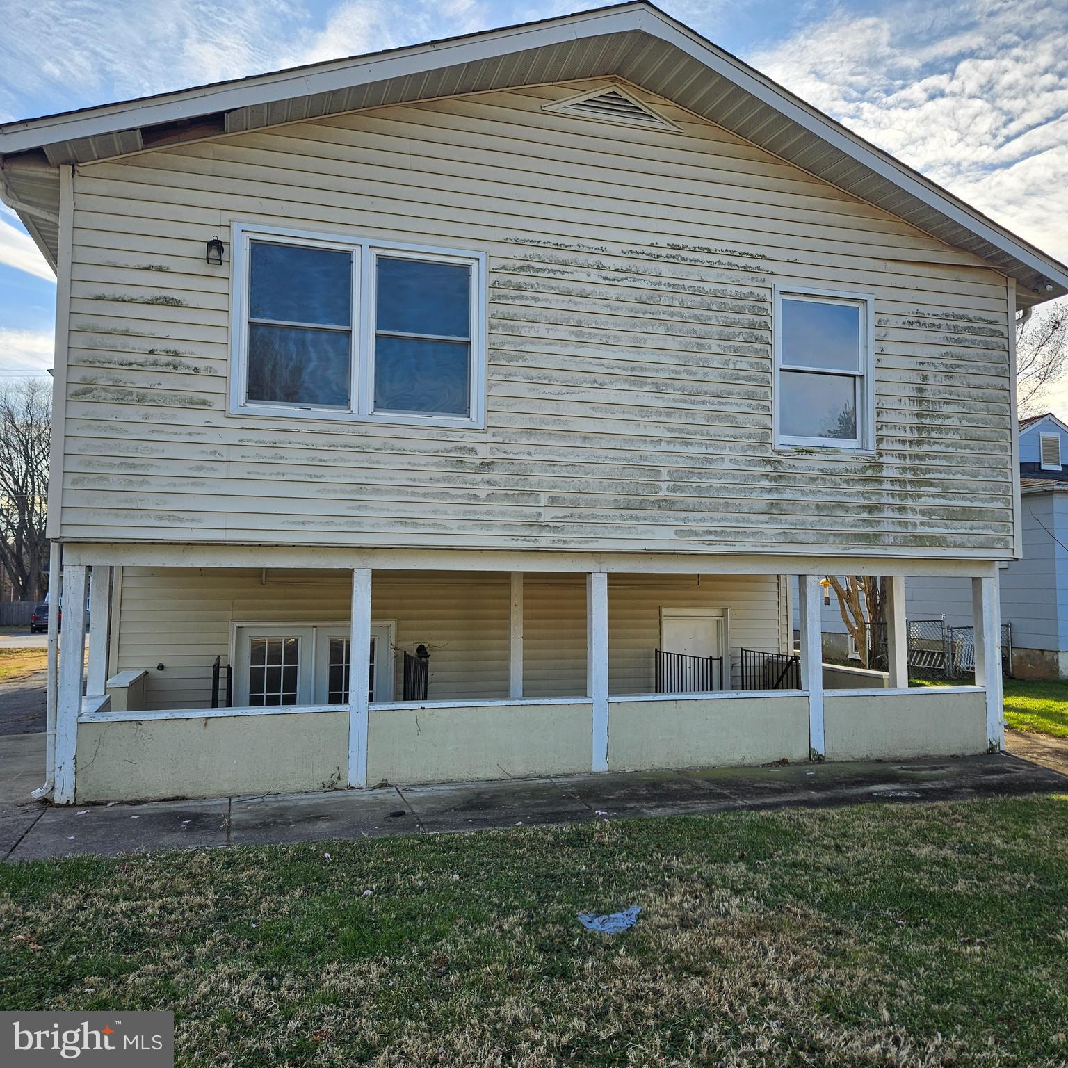 OLIVER BEACH - Residential