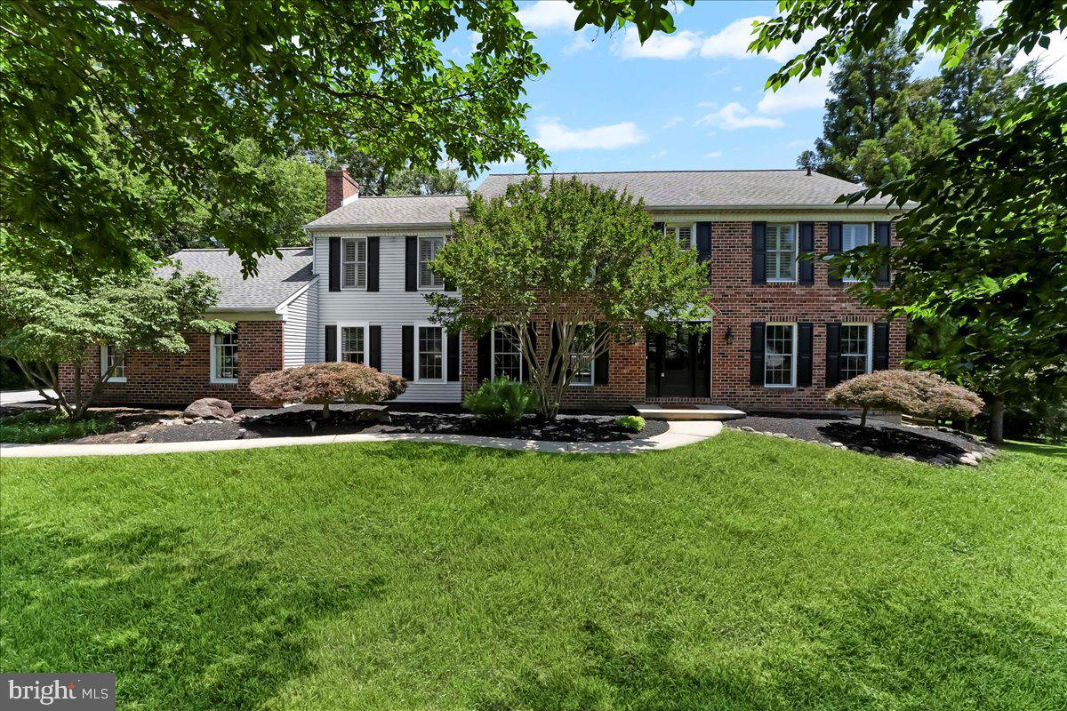 11 GEORGES WAY