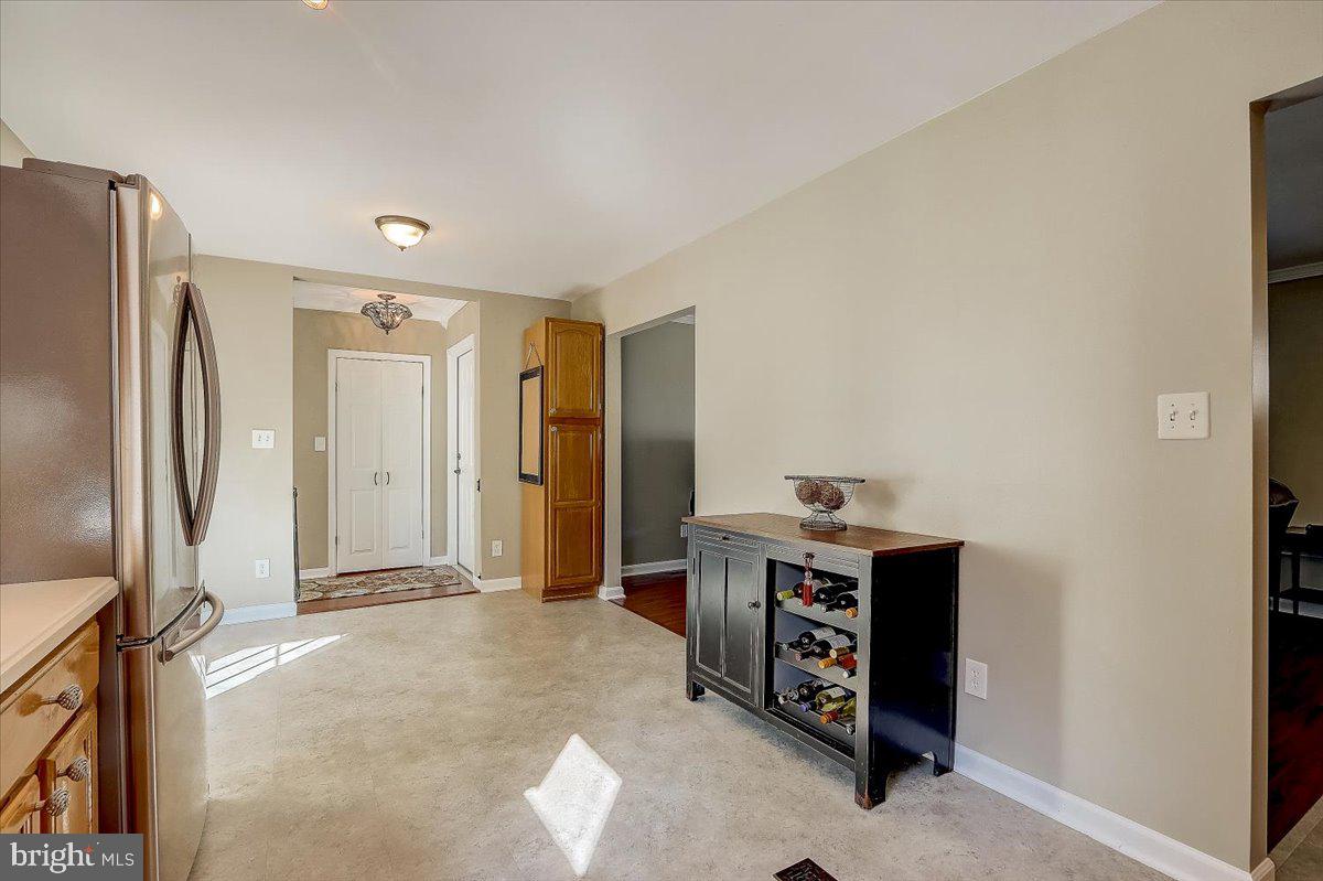 VILLAGE OF NEARBROOK - Residential