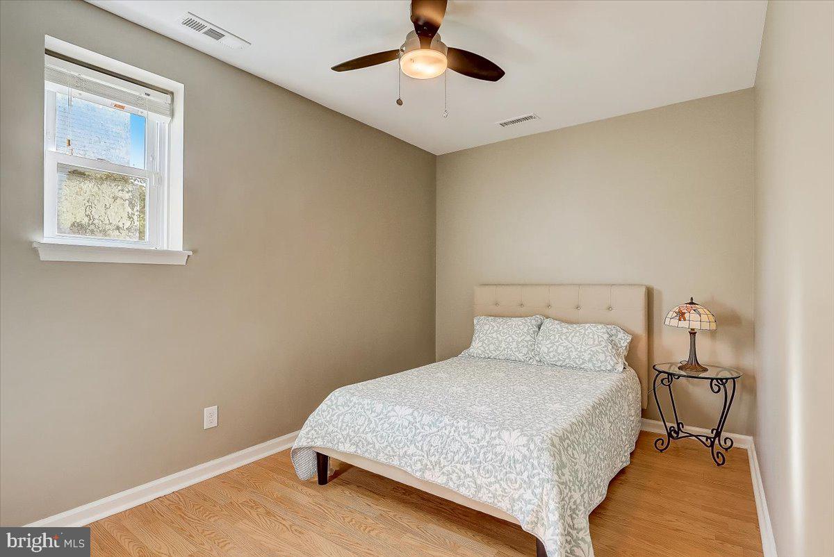 VILLAGE OF NEARBROOK - Residential