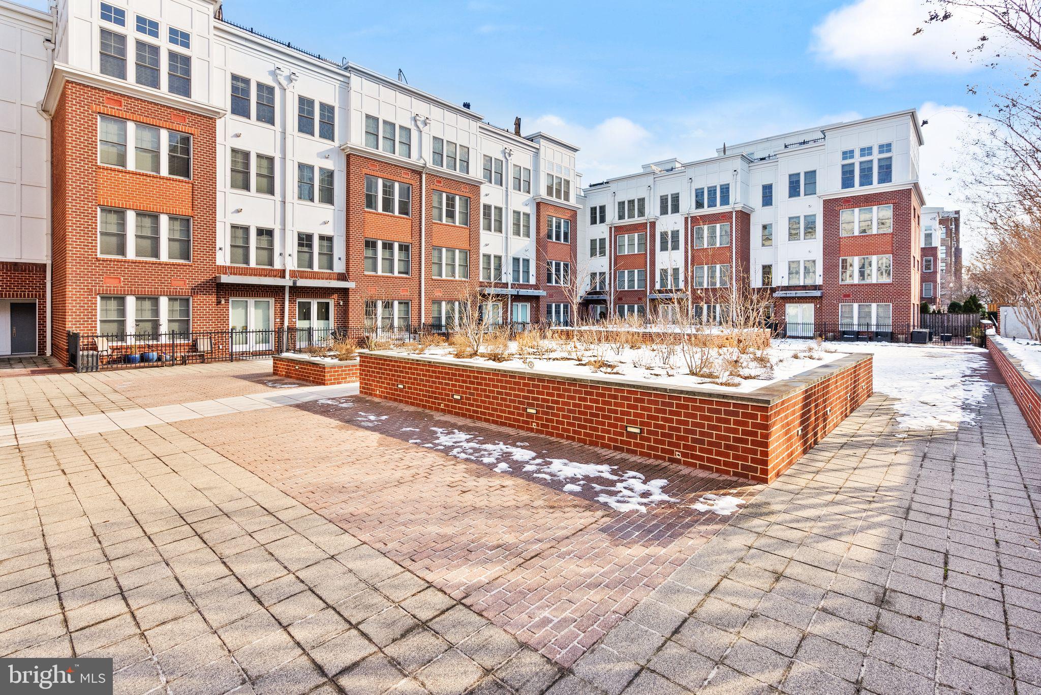 RHODES HILL SQUARE - Residential