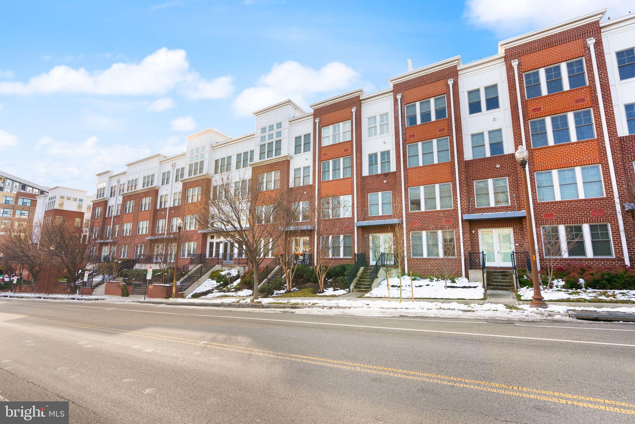 RHODES HILL SQUARE - Residential