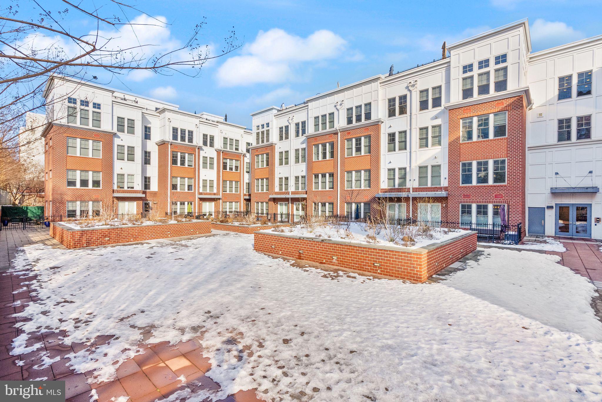 RHODES HILL SQUARE - Residential