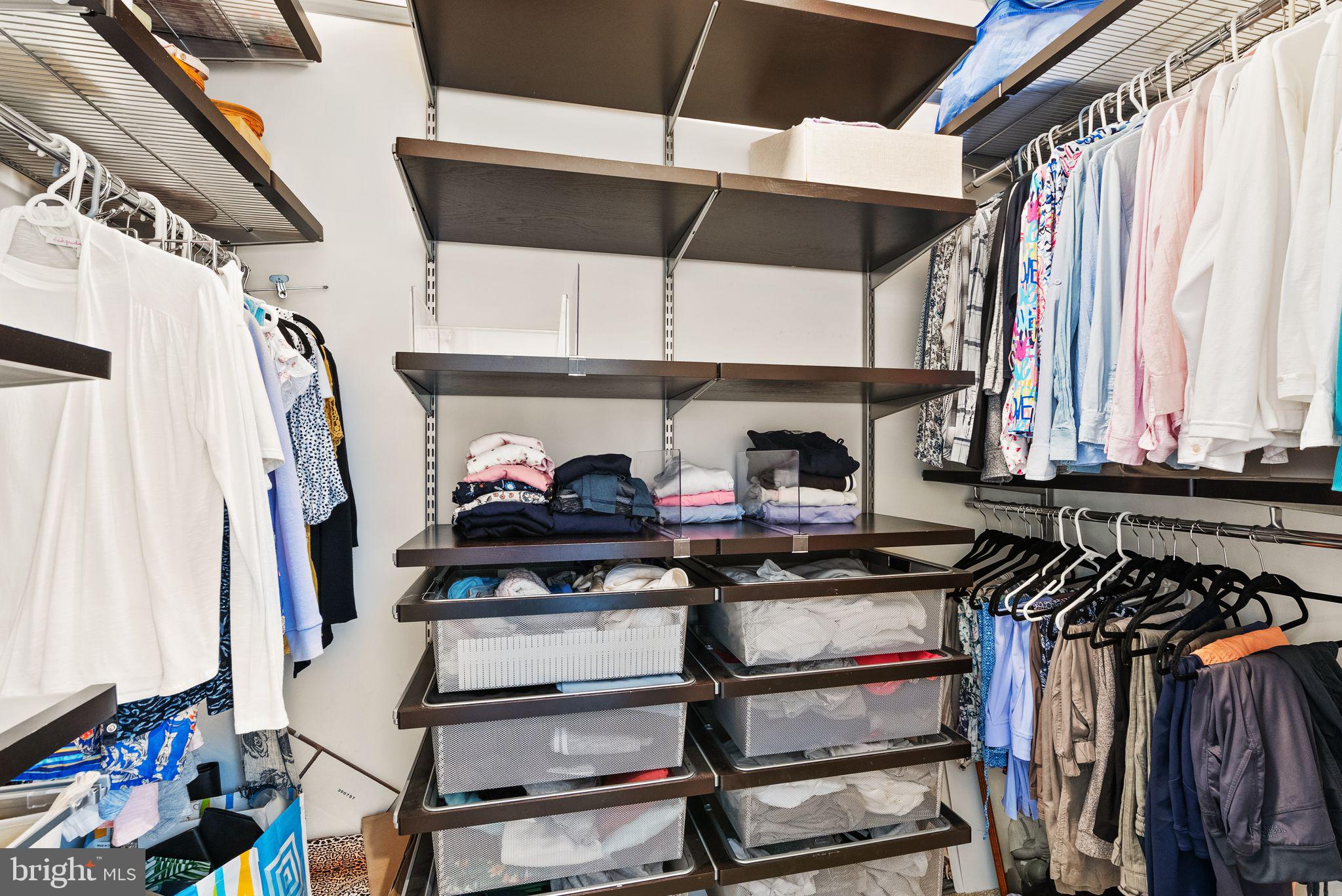 RHODES HILL SQUARE - Residential