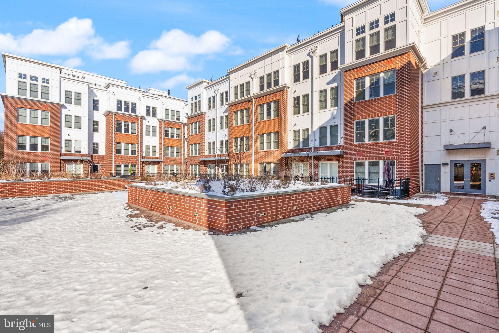 RHODES HILL SQUARE - Residential