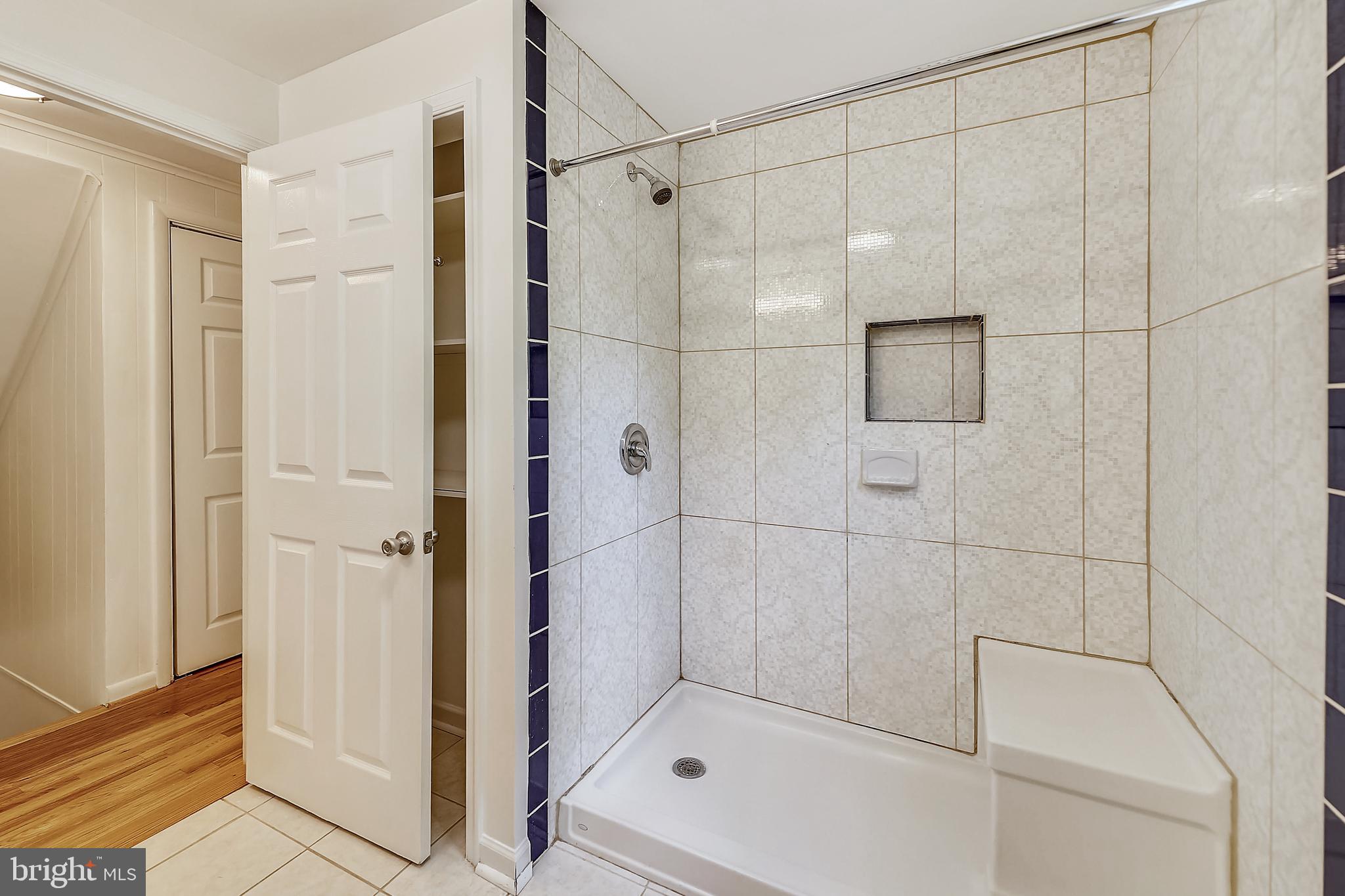 CHEVERLY - Residential