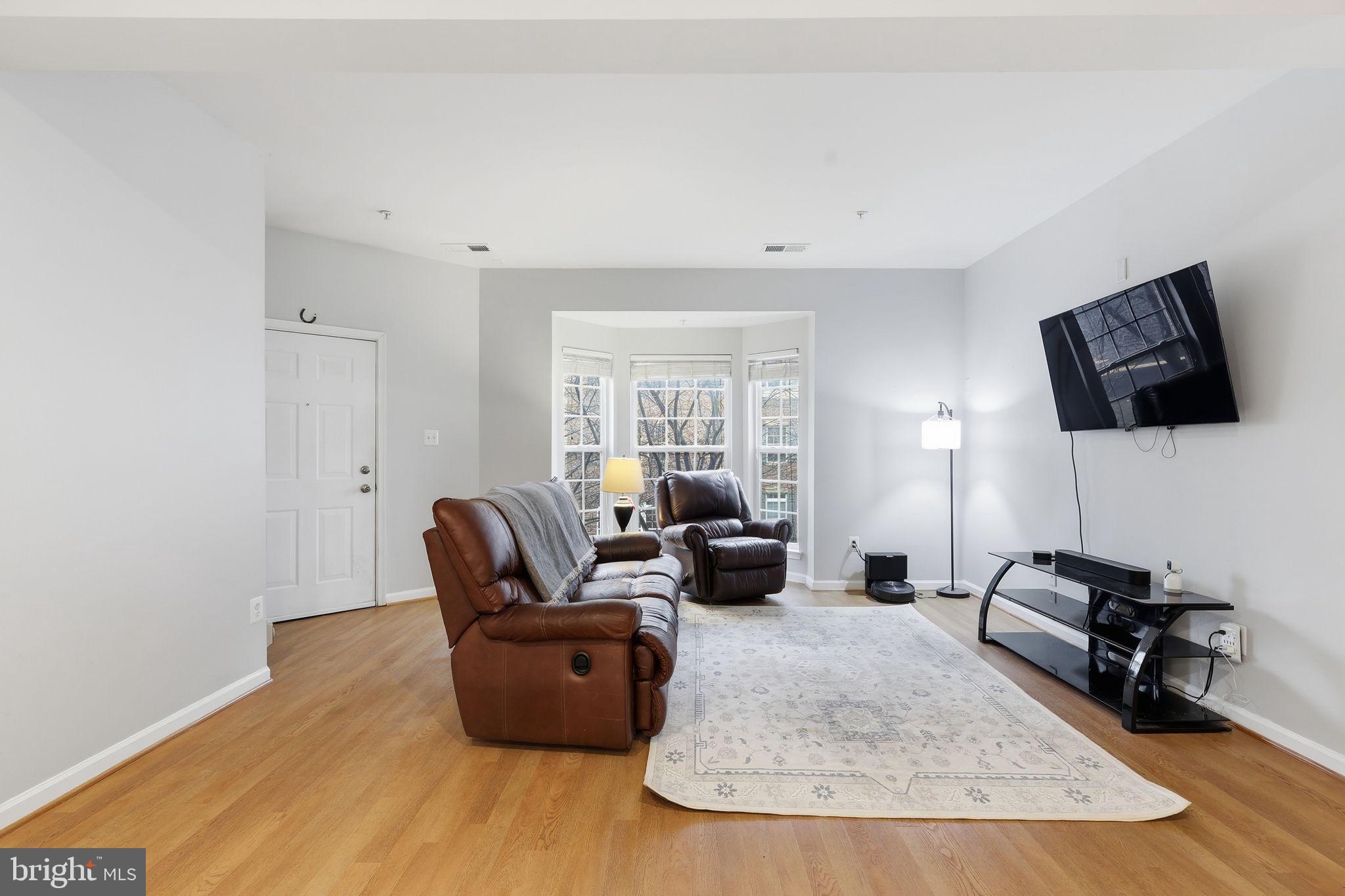 2601 EASTBOURNE DRIVE