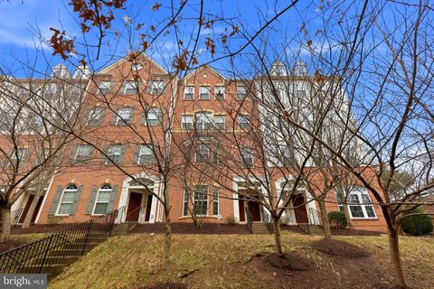 2601 EASTBOURNE DRIVE WOODBRIDGE VA 22191