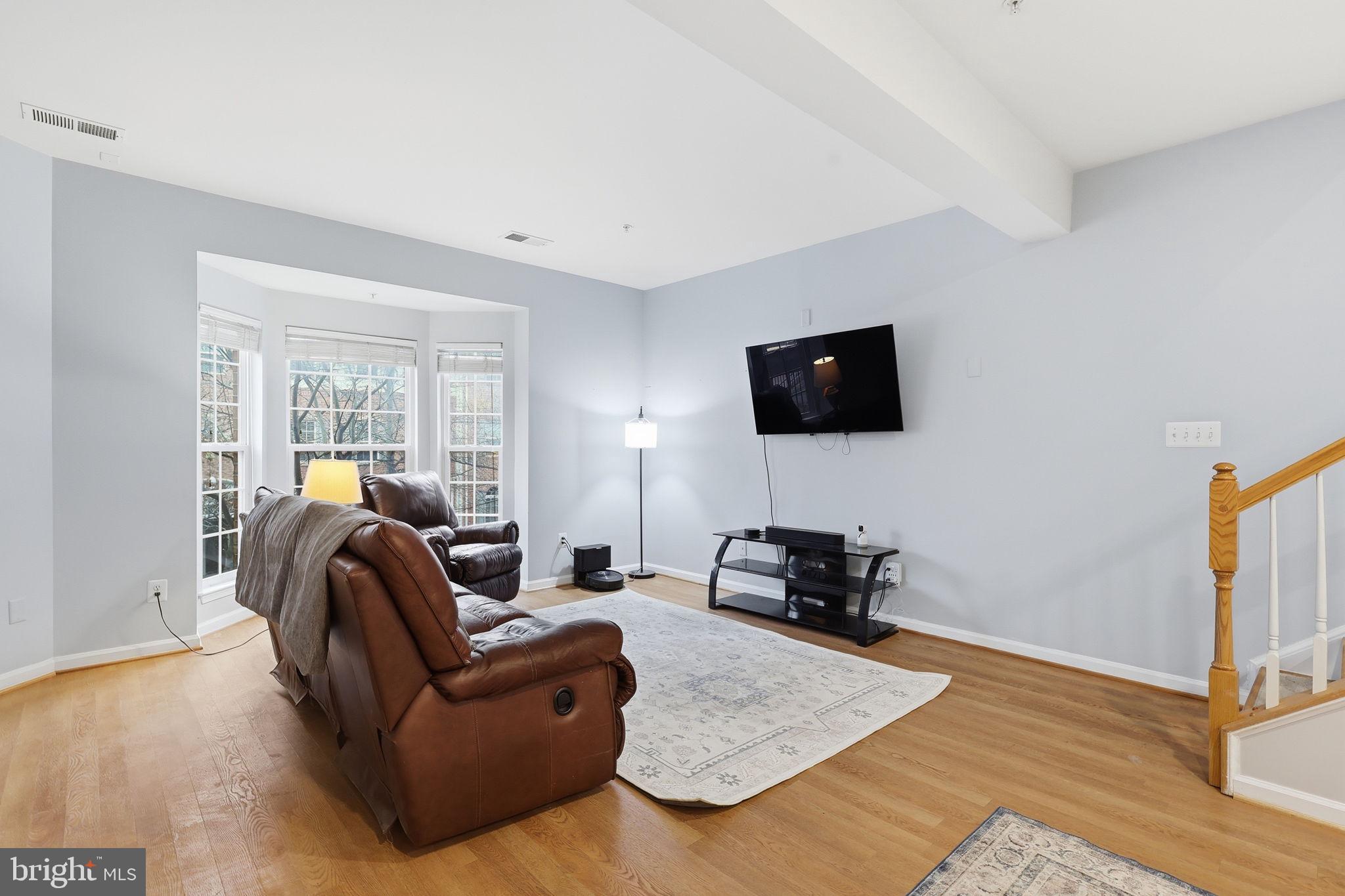 2601 EASTBOURNE DRIVE