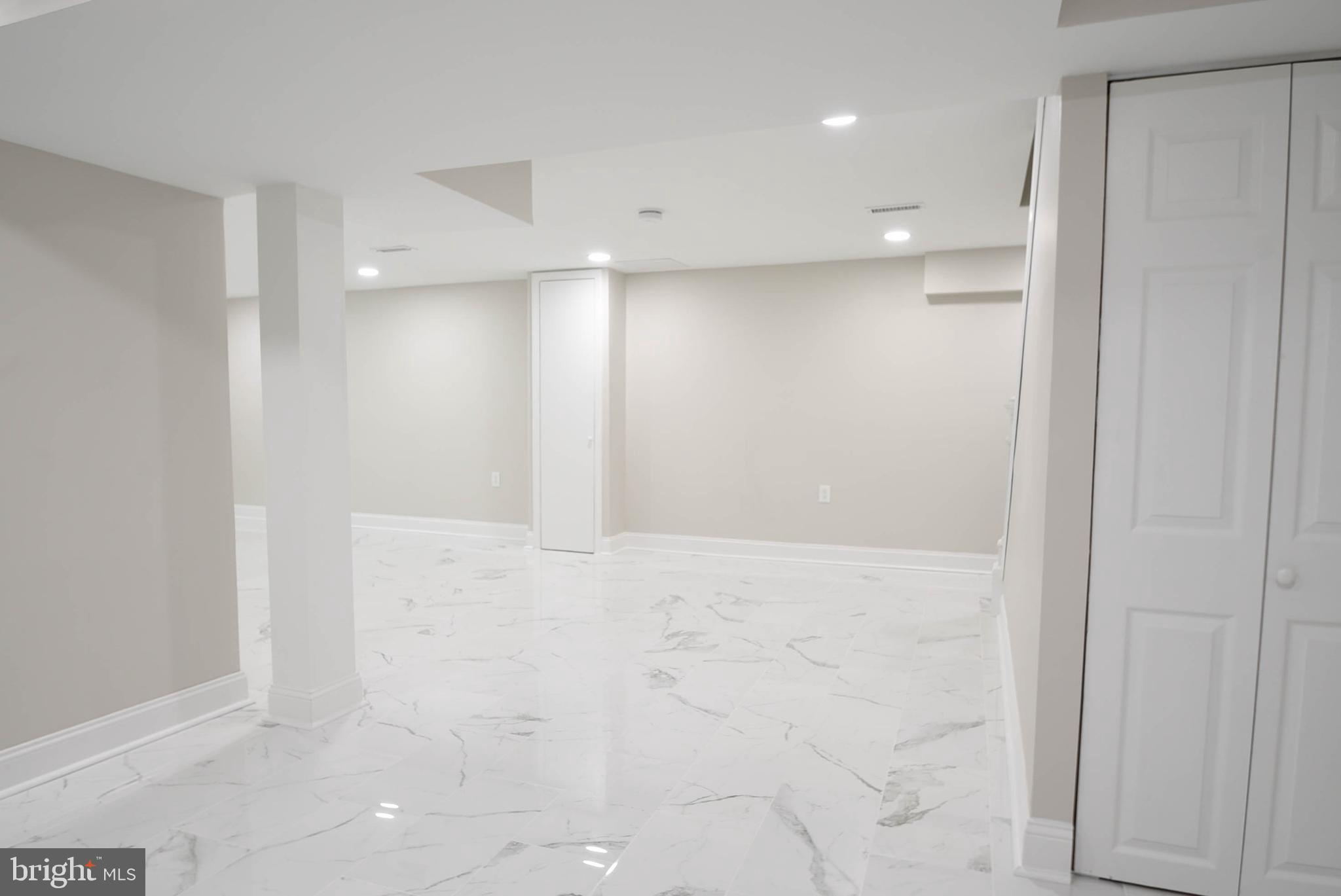 WOODLARK - Residential