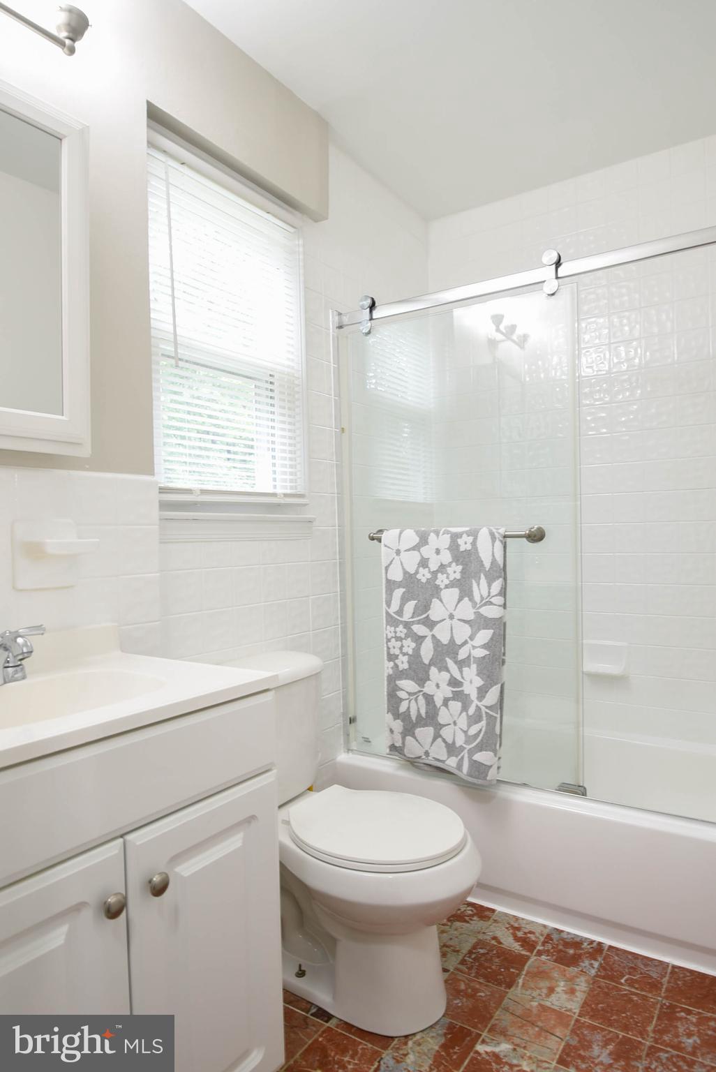 WOODLARK - Residential