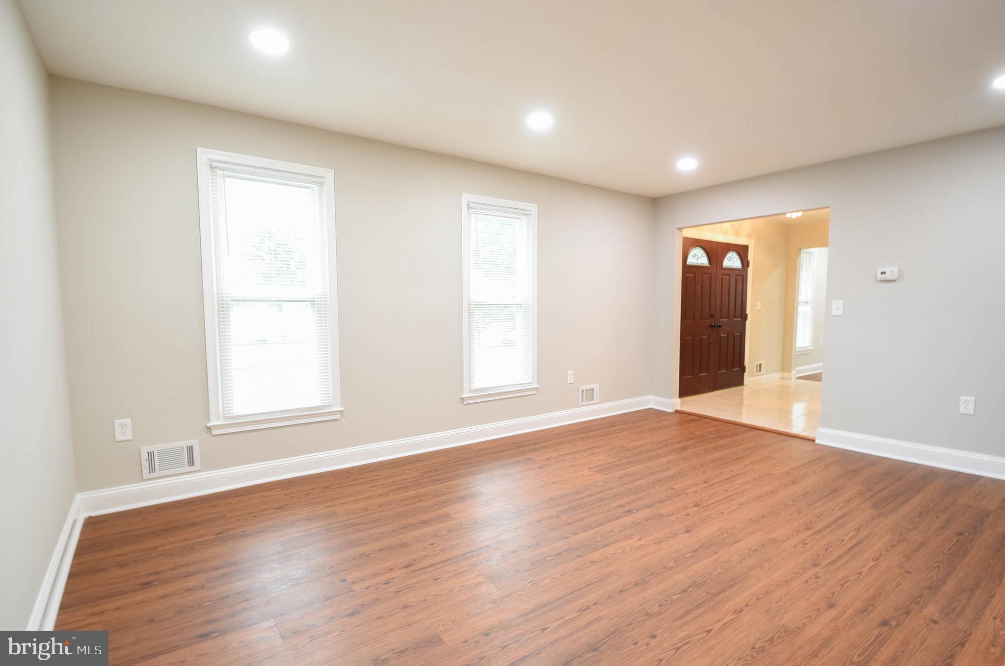 WOODLARK - Residential