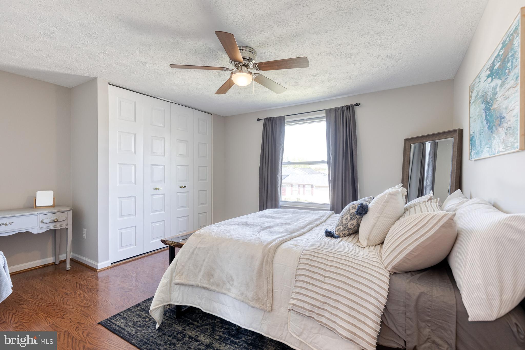 HARMANS WOODS - Residential