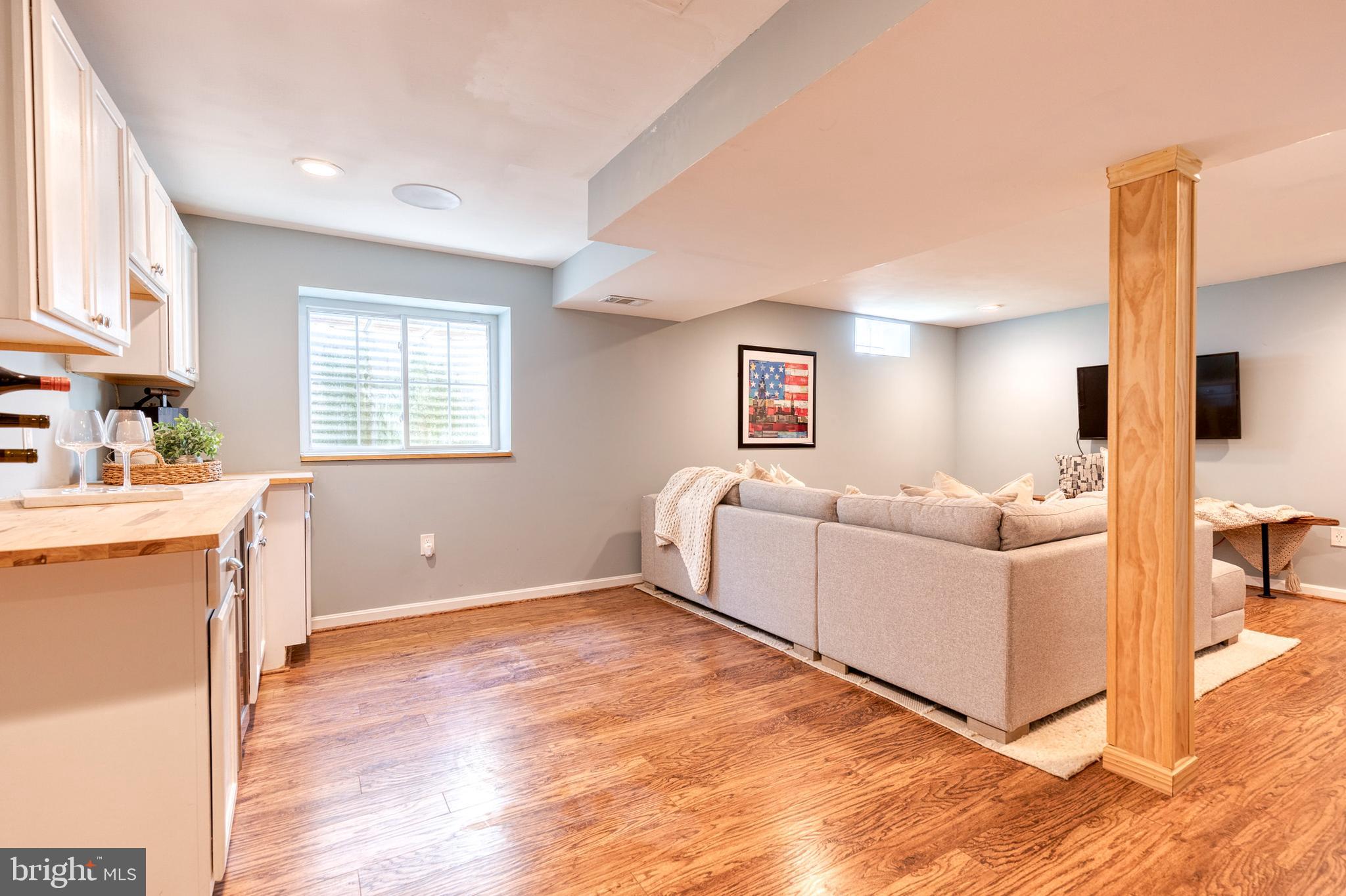 HARMANS WOODS - Residential