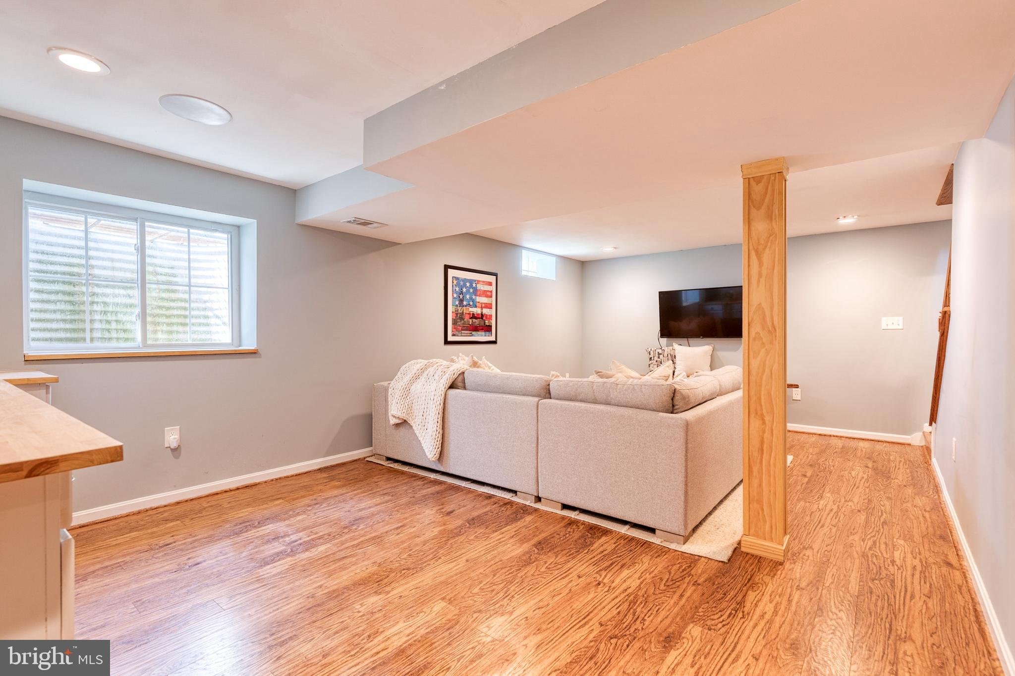 HARMANS WOODS - Residential