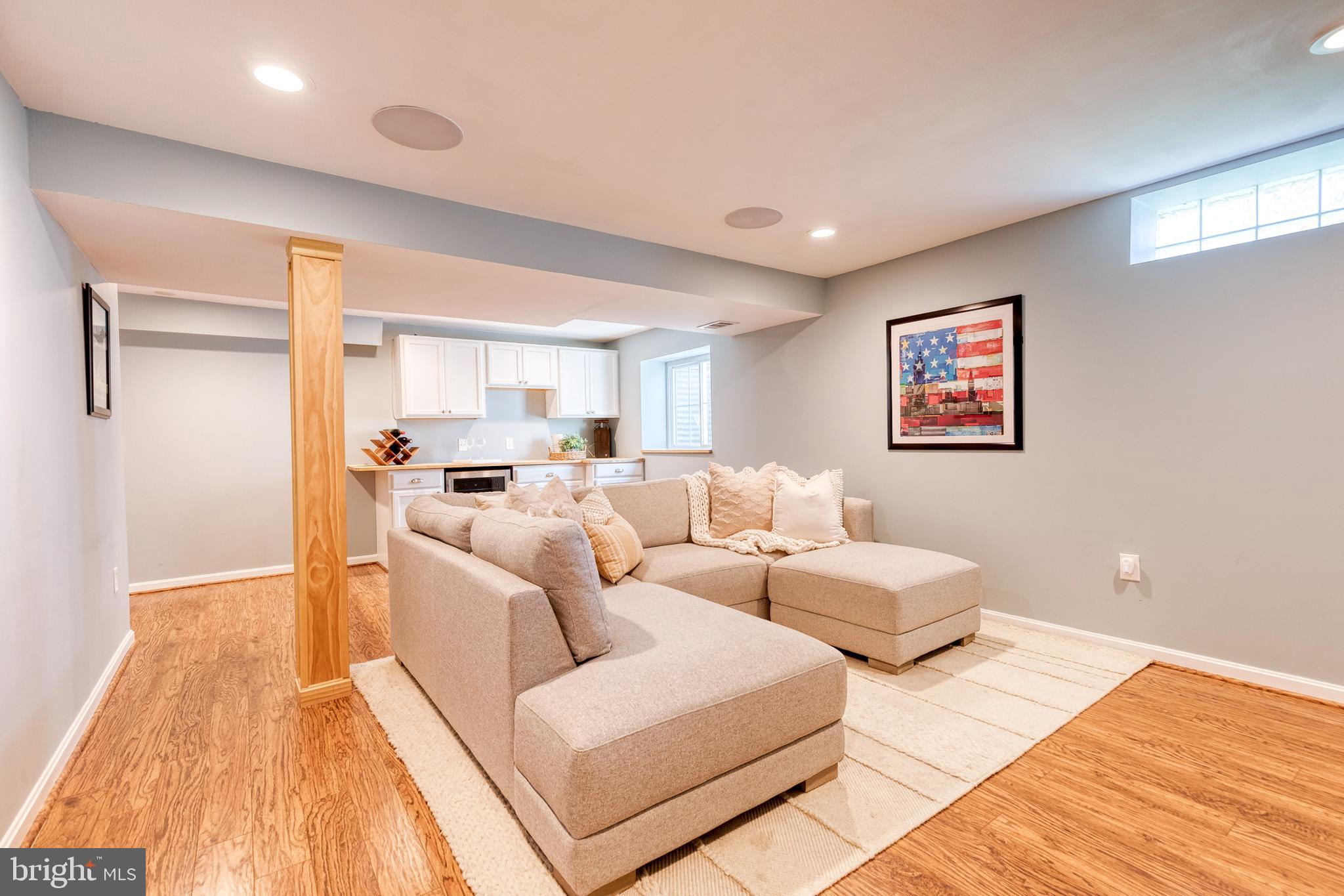 HARMANS WOODS - Residential