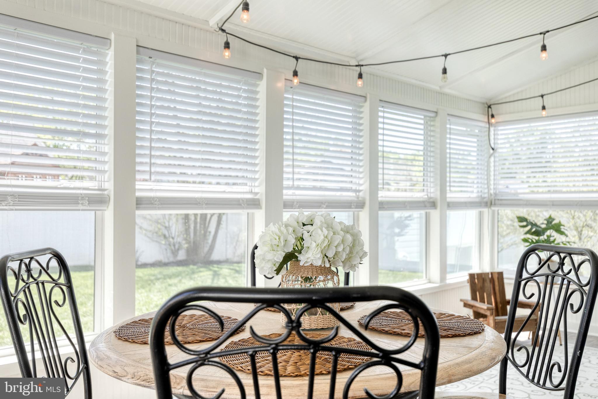 HARMANS WOODS - Residential