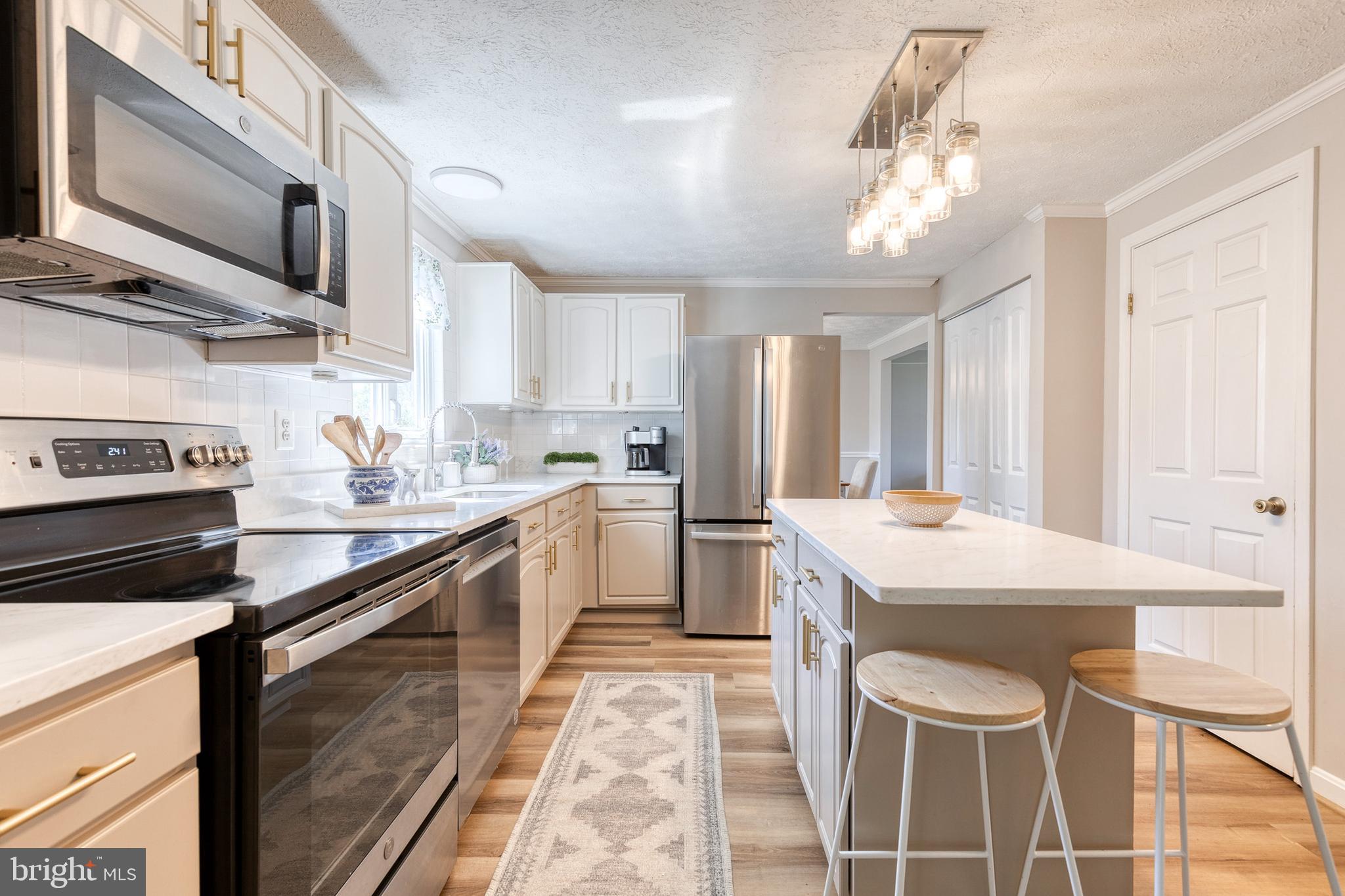 HARMANS WOODS - Residential