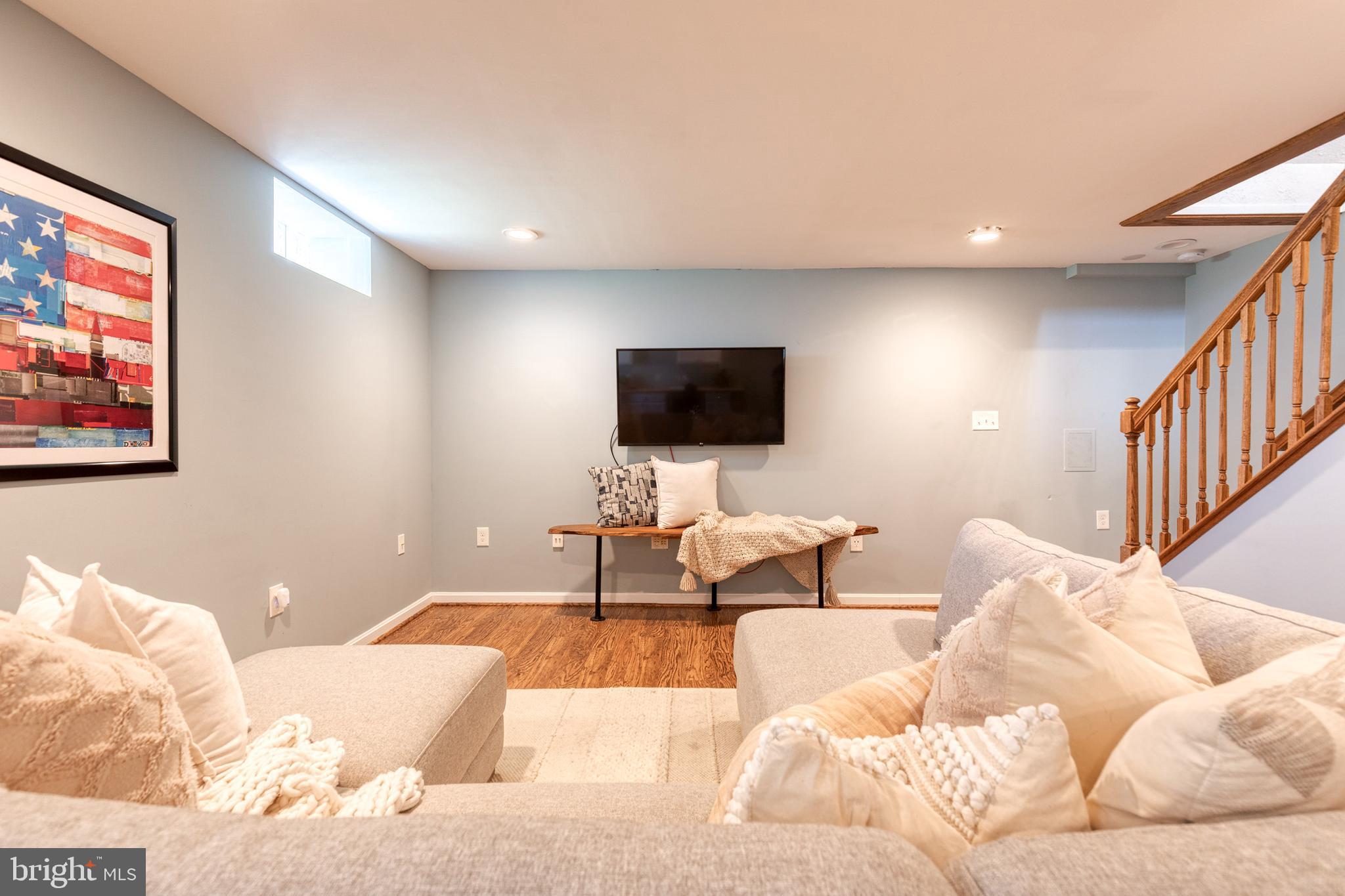 HARMANS WOODS - Residential