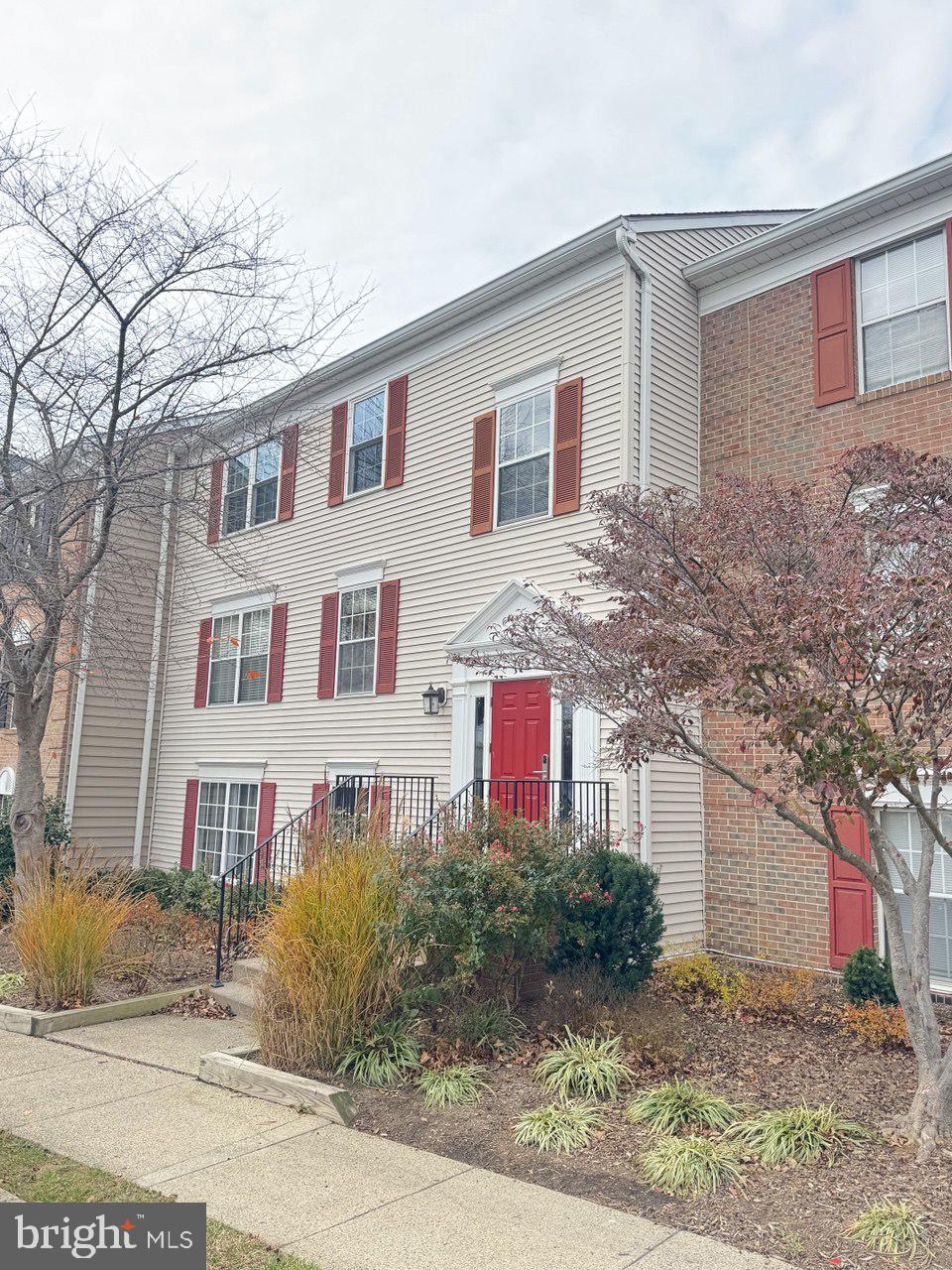 FOX CHAPEL AT TUDOR KNOLLS - Residential