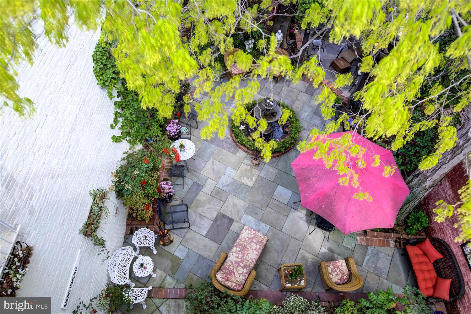 CAPITOL HILL - Residential