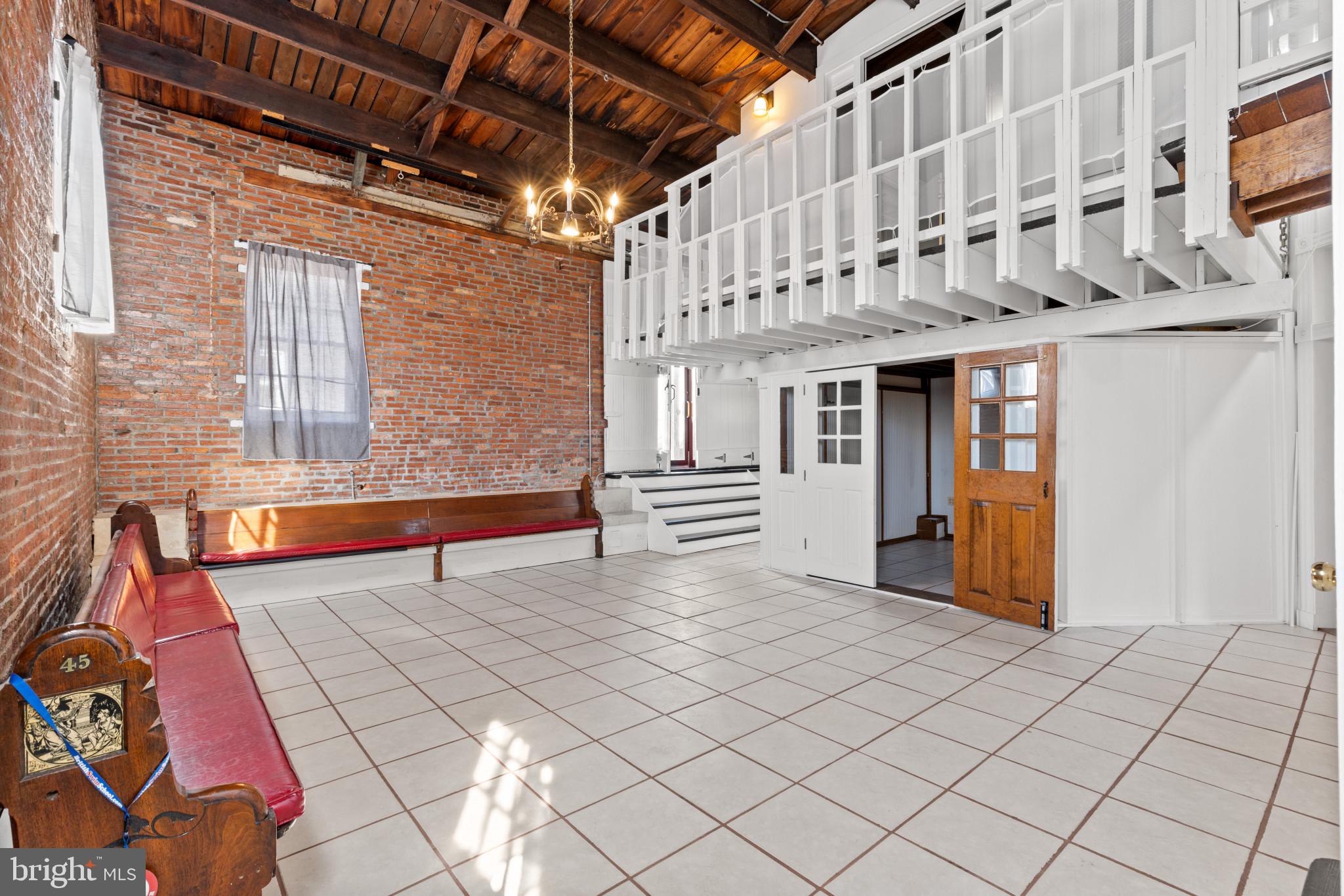 FEDERAL HILL HISTORIC DISTRICT - Residential Lease