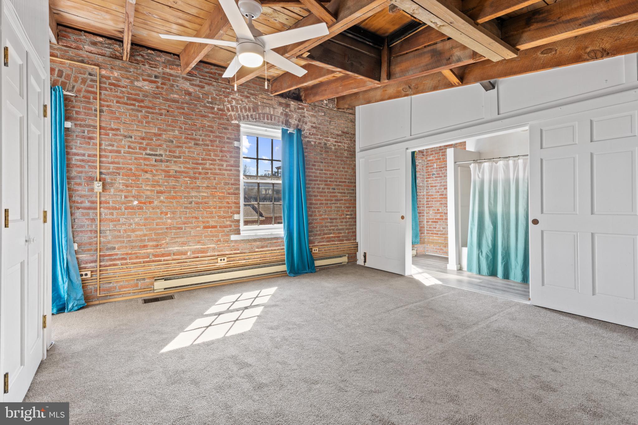 FEDERAL HILL HISTORIC DISTRICT - Residential Lease