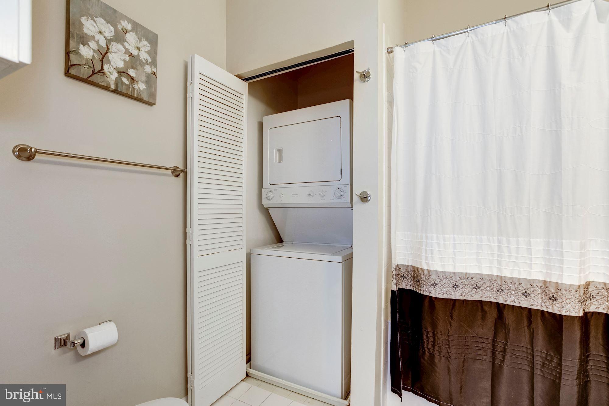 CAMERON STATION - Residential Lease