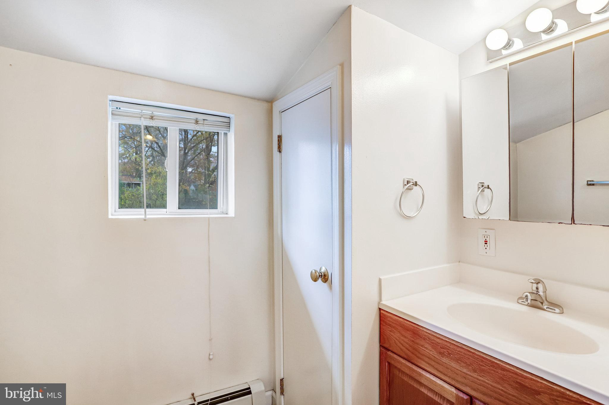 BERWYN HEIGHTS - Residential