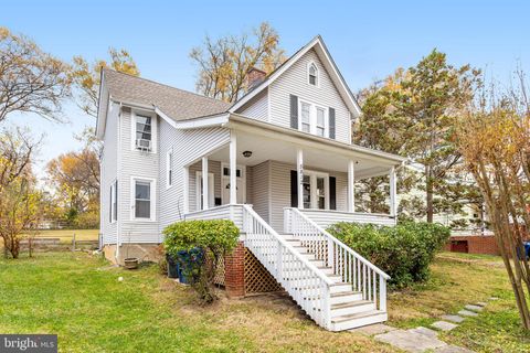 5812 QUEBEC STREET COLLEGE PARK MD 20740