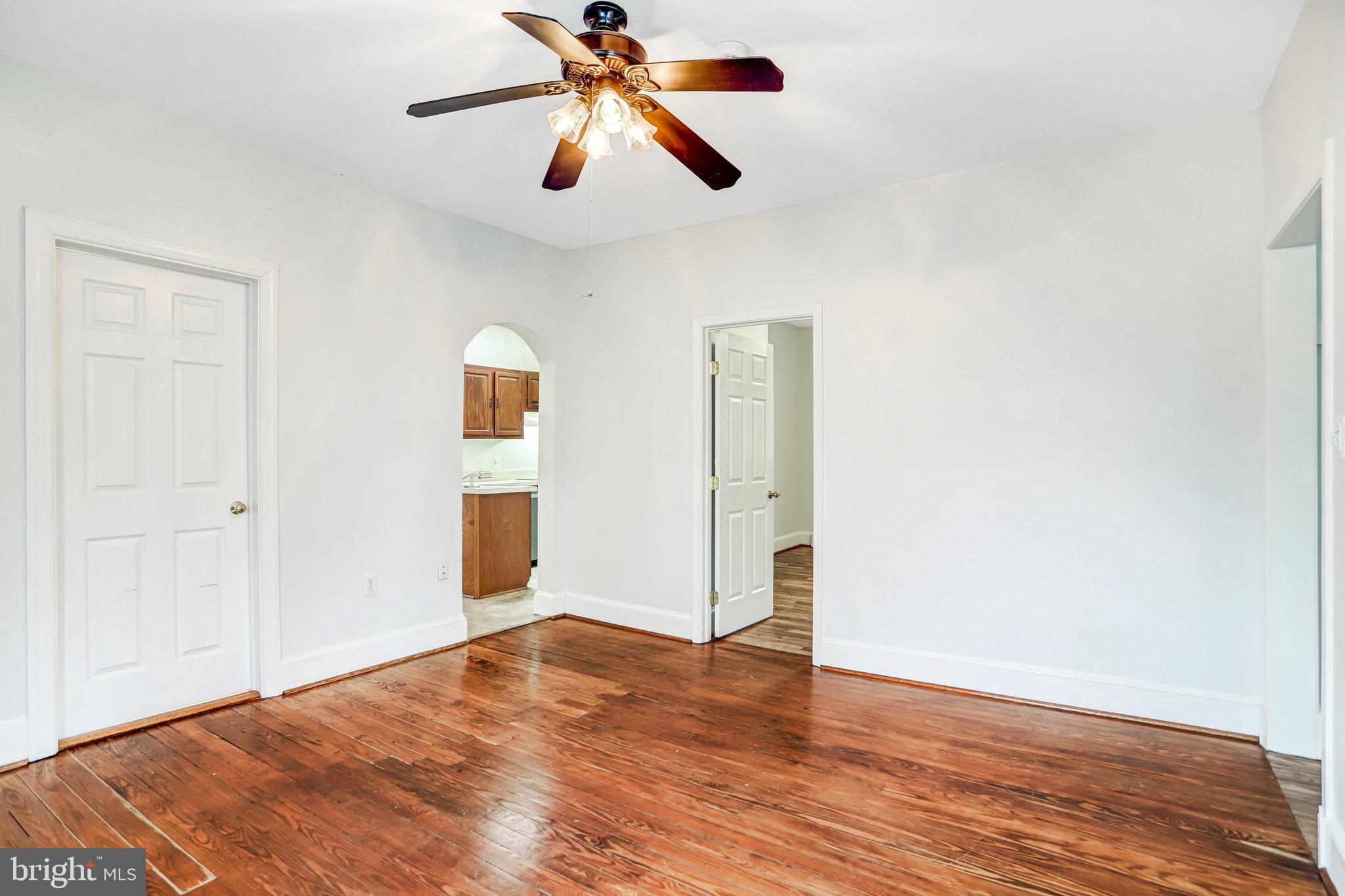 BERWYN HEIGHTS - Residential