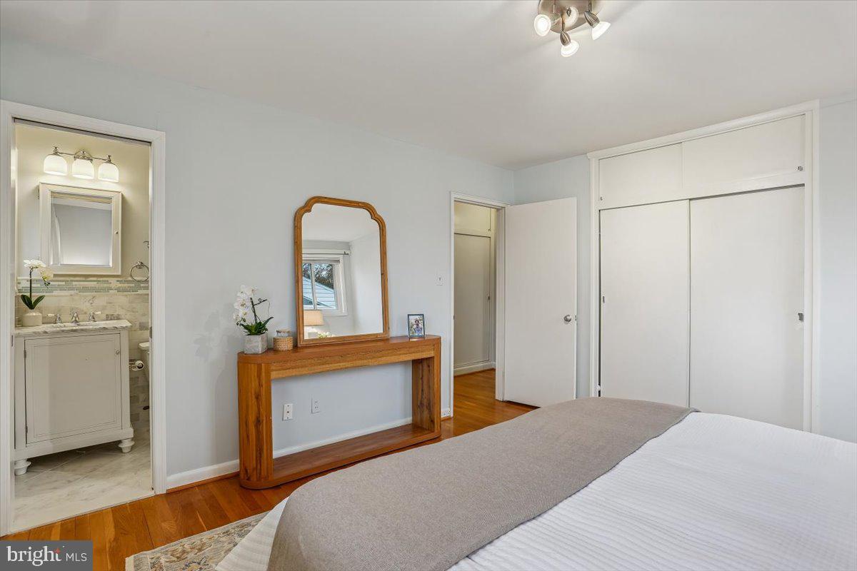 WILDWOOD MANOR - Residential