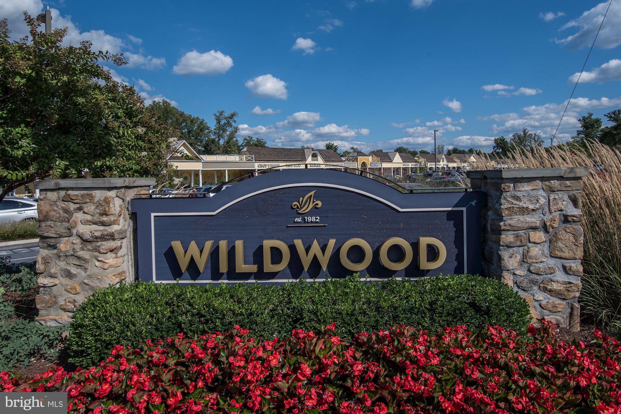 WILDWOOD MANOR - Residential