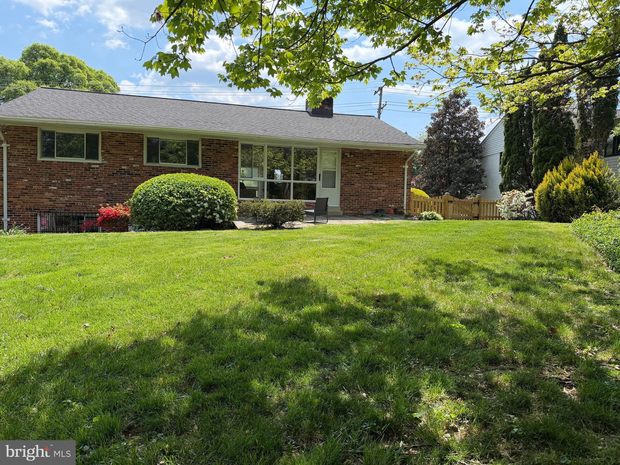 WILDWOOD MANOR - Residential