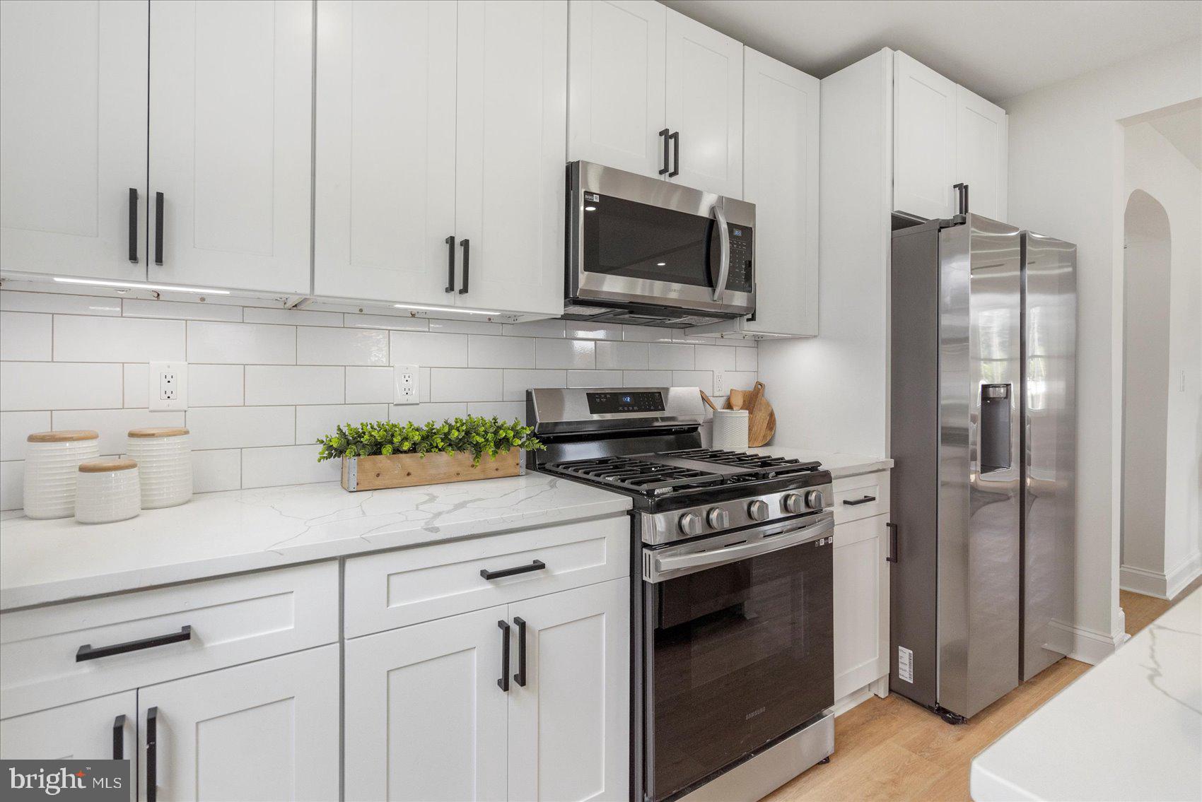 HAMILTON HEIGHTS - Residential