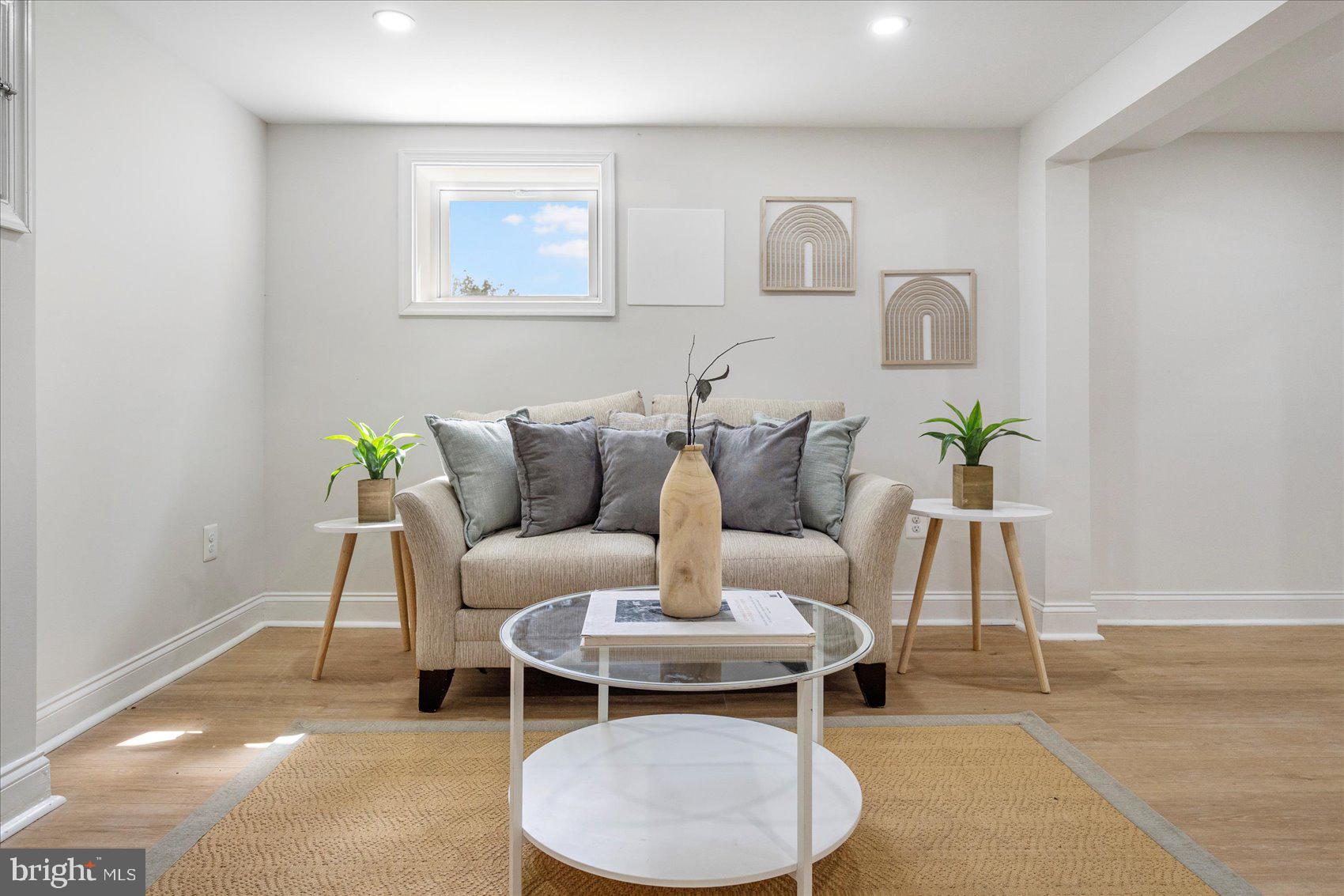 HAMILTON HEIGHTS - Residential