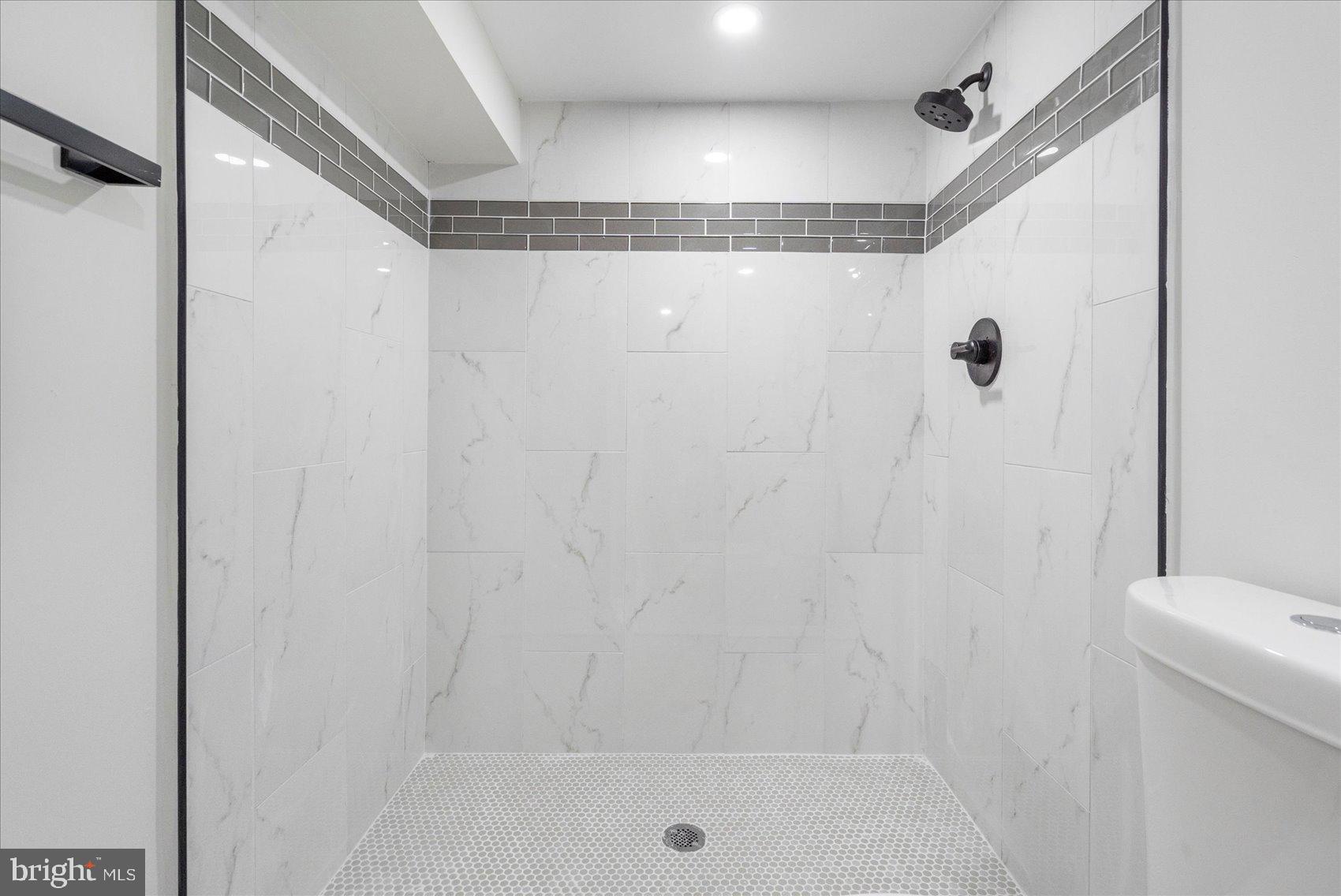 HAMILTON HEIGHTS - Residential