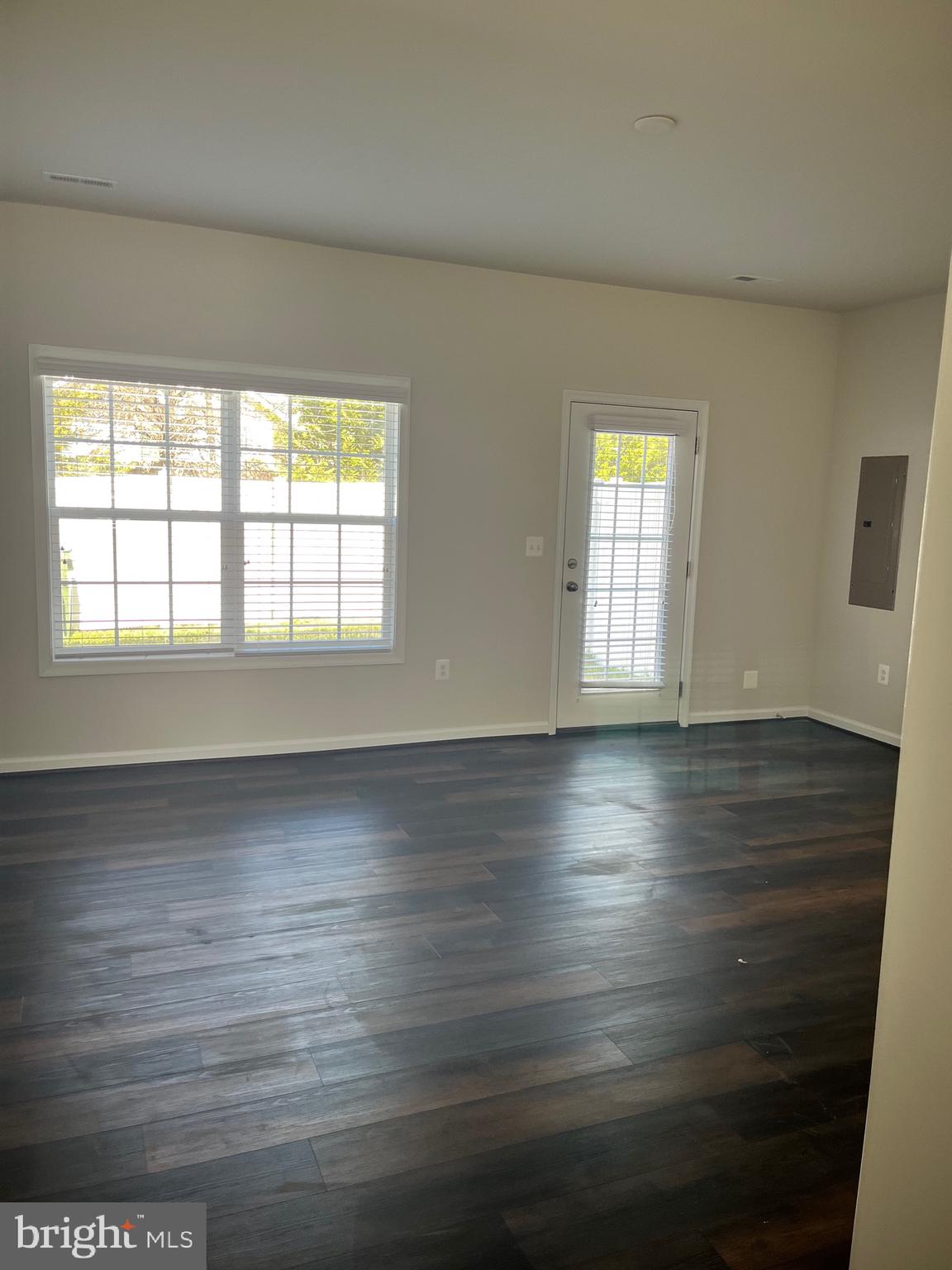 REGENCY CROSSING - Residential